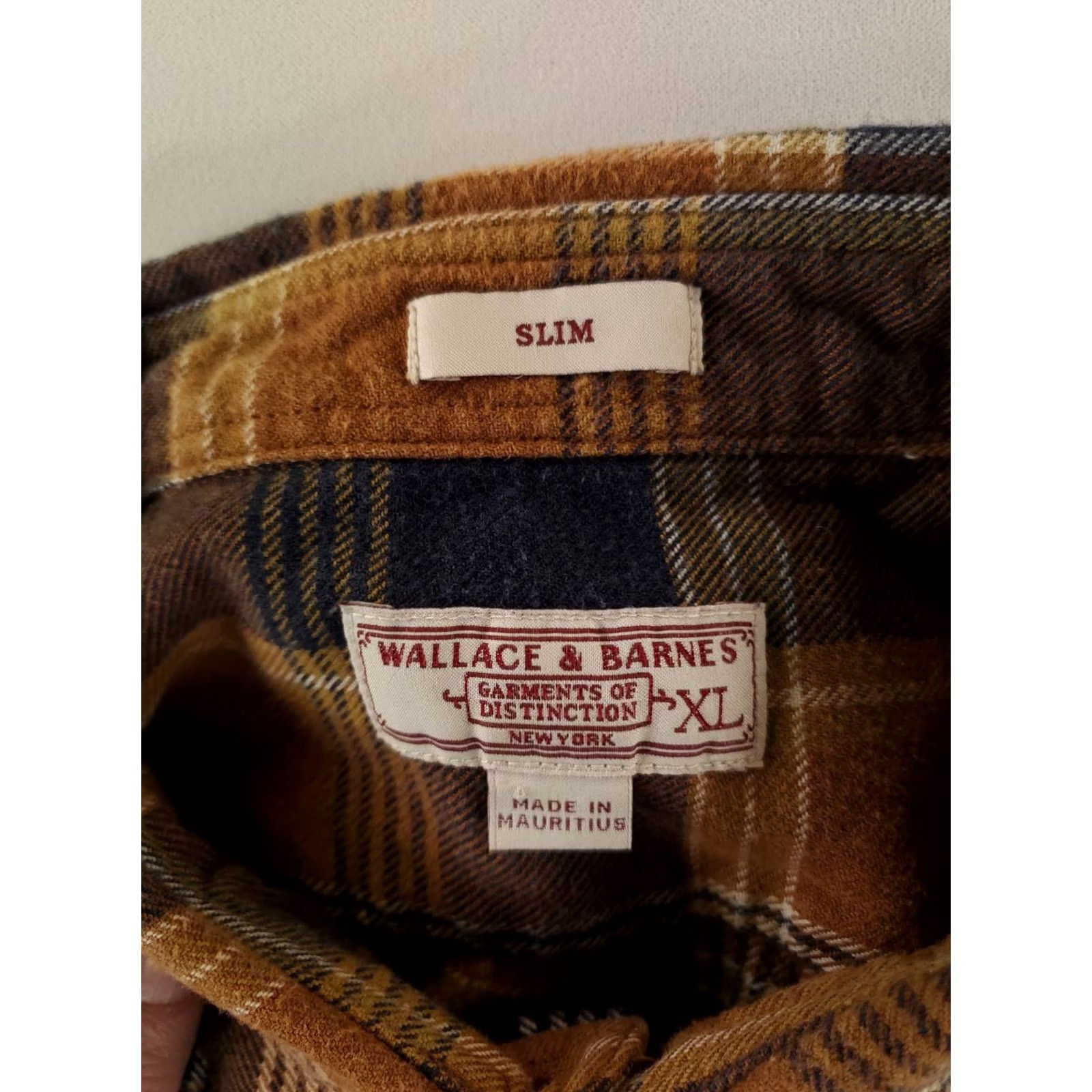 Wallace & Barnes Wallace & Barnes Shirt Flannel Button Up Plaid Brown Blue Slim Fit Mens XL Multicolor Size US XL / EU 56 / 4 - 2 Thumbnail