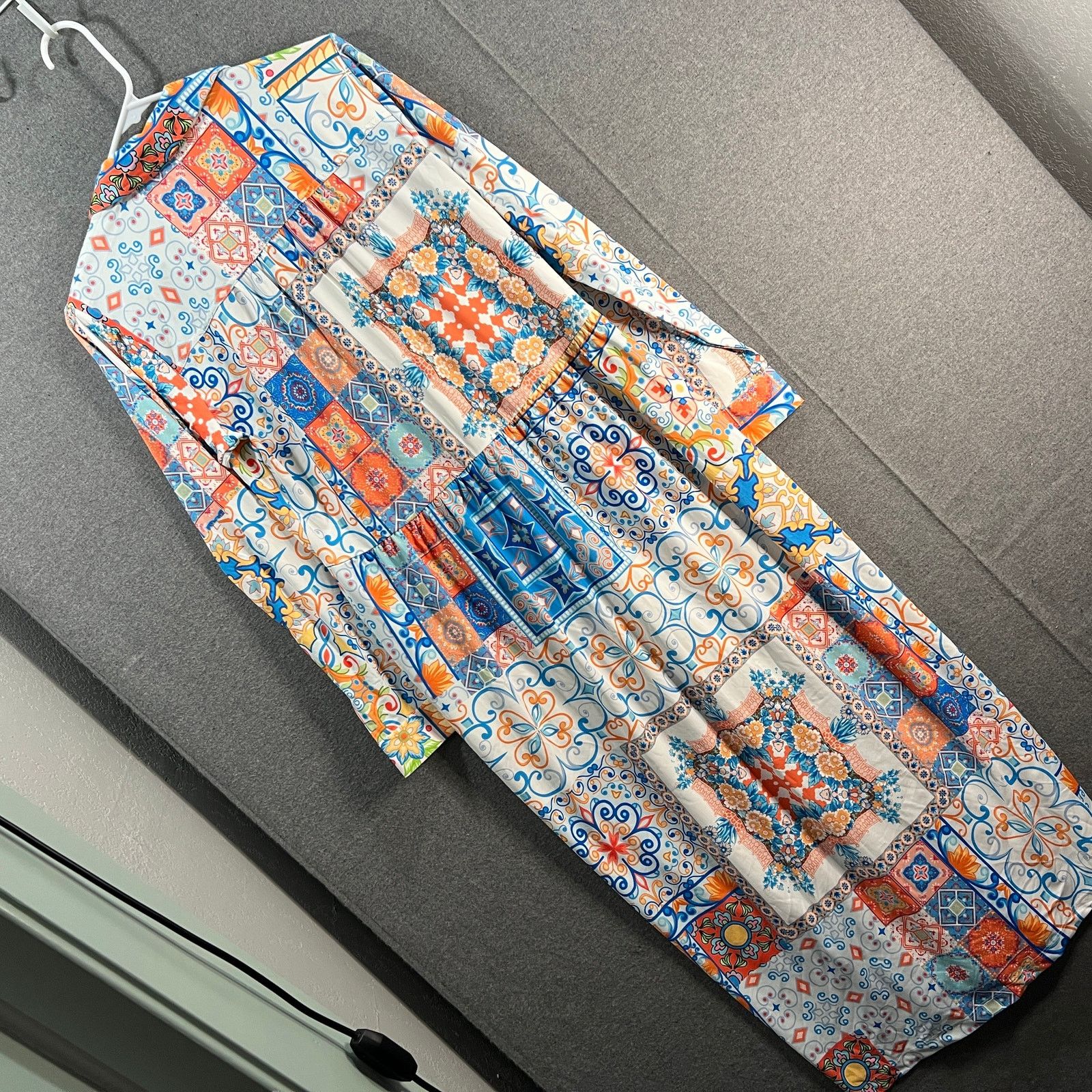 Other Tolani Collection Long Sleeve Knit Dress with Pockets Size S / US 4 / IT 40 - 2 Thumbnail