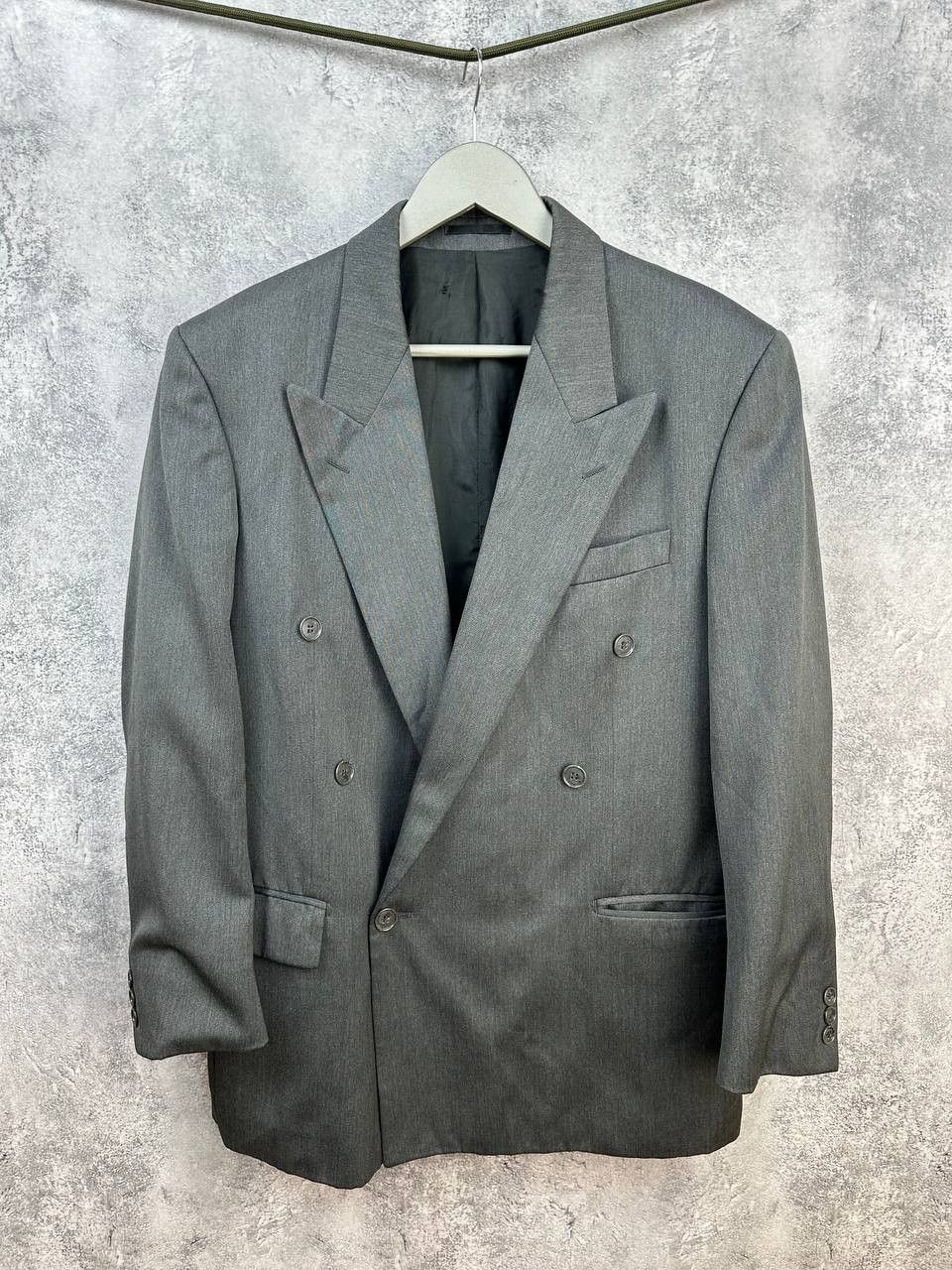 Yves Saint Laurent Yves Saint Laurent Pour Homme VTG Gray Double-Breasted Suit Size 48R - 1 Thumbnail