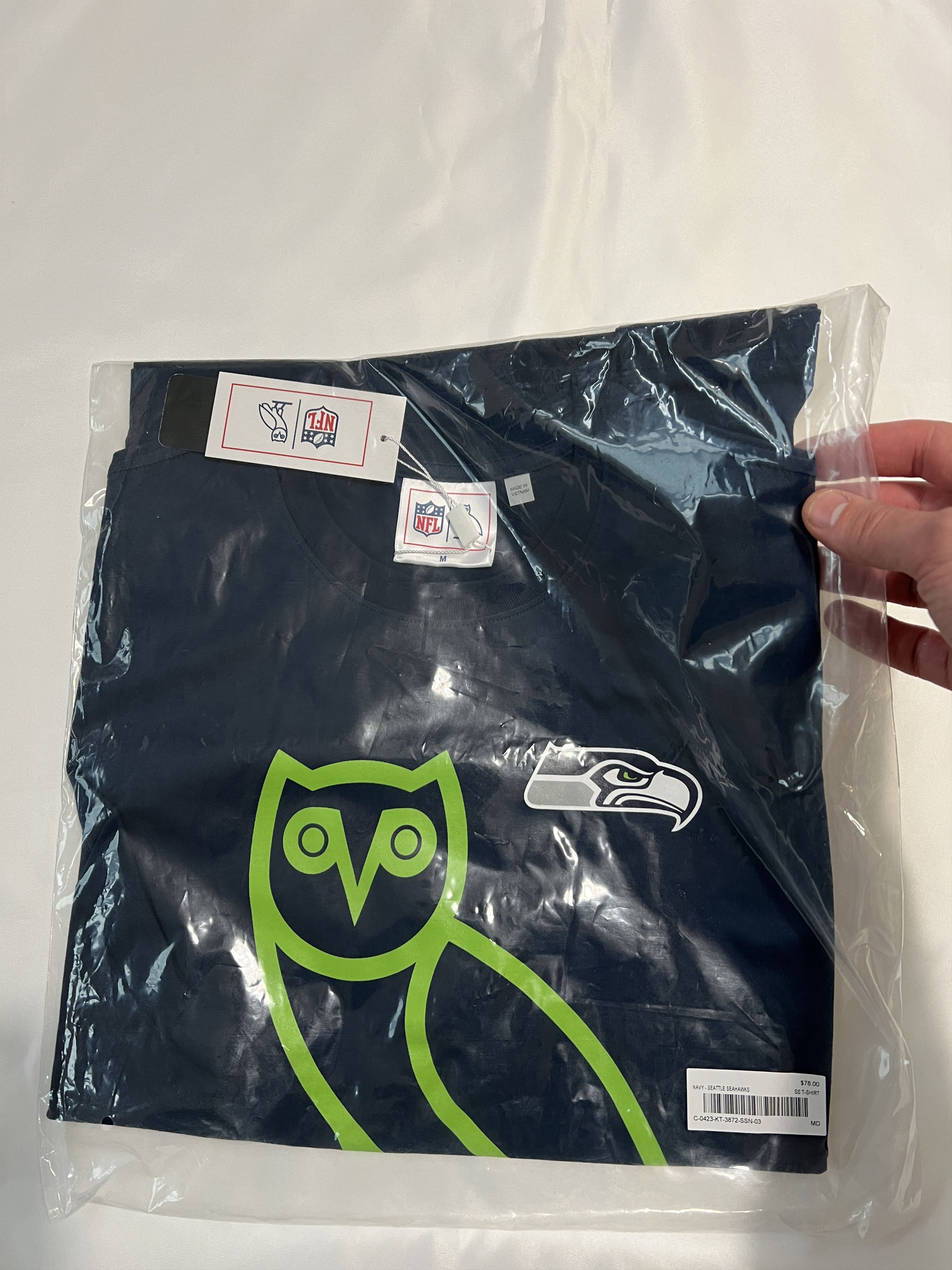 Drake OVO x NFL SEATTLE SEAHAWKS OG T-SHIRT Size US M / EU 48-50 / 2 - 2 Thumbnail