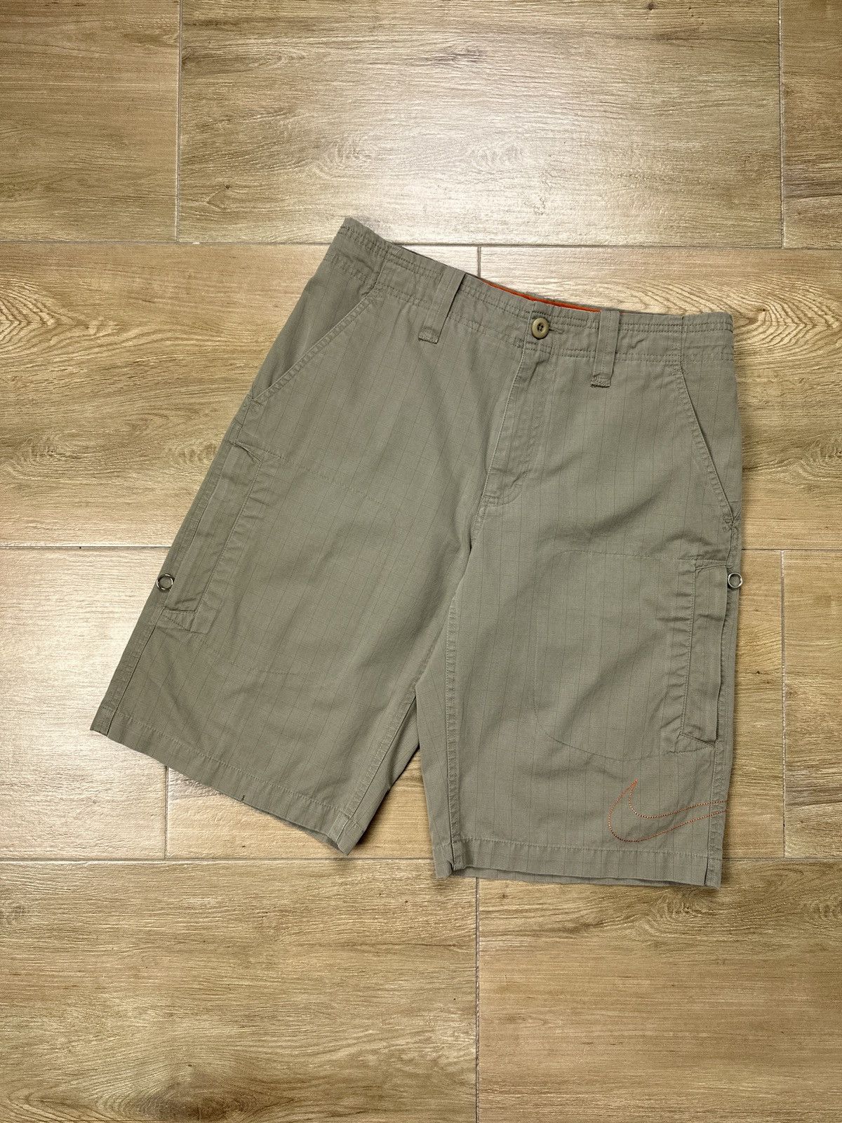 Nike × Vintage Vintage Y2K Nike Big Swoosh Cargo Shorts Size US 30 / EU 46 - 2 Thumbnail