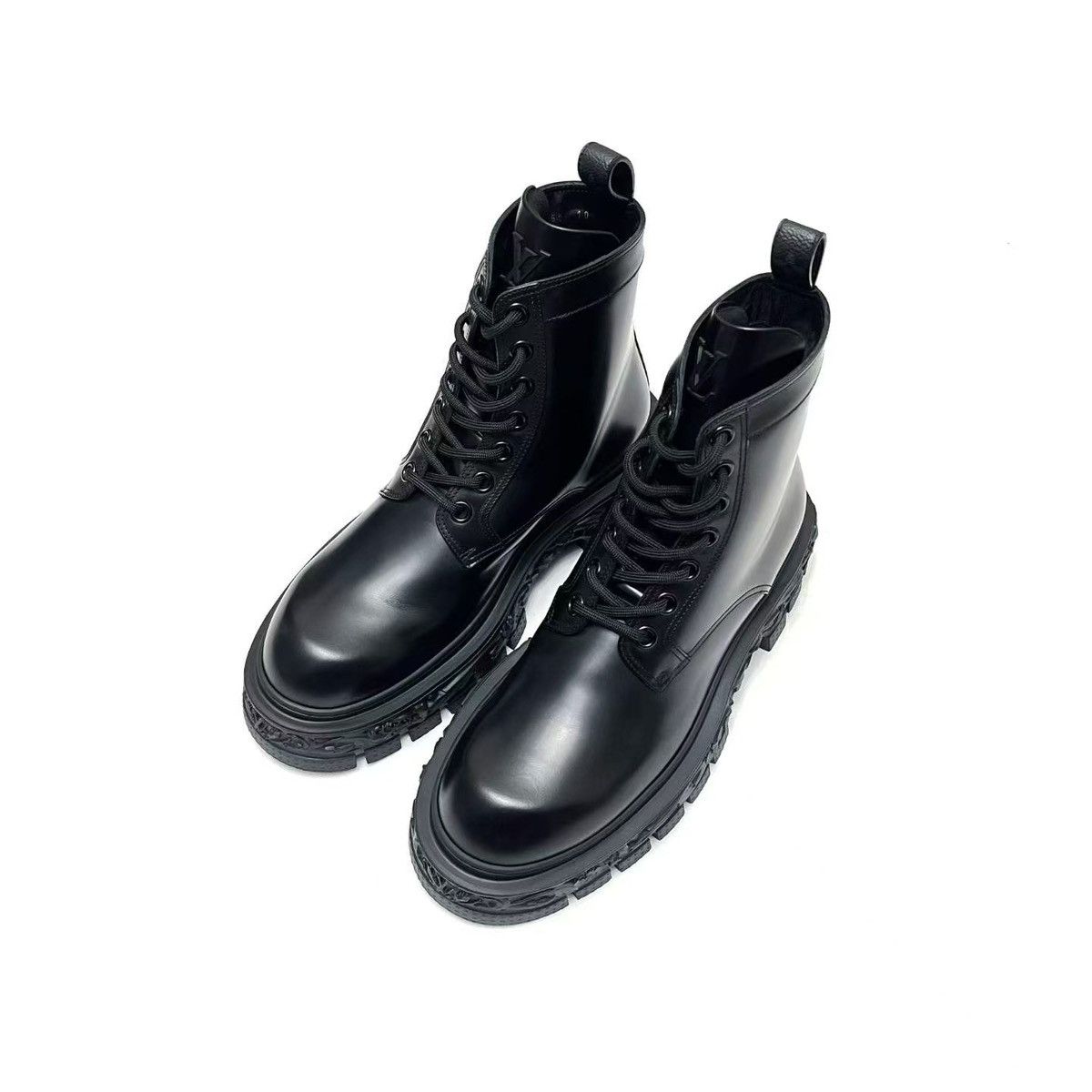 Louis Vuitton Louis Vuitton 10 Baroque Ranger Boots Black Calf Leather Size US 10 / EU 43 - 3 Thumbnail