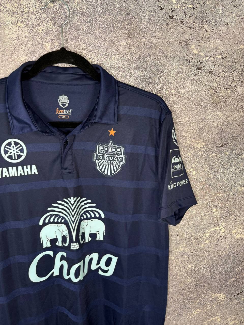 Vintage Buriram United 2017/18 Home Soccer Jersey Medium Size US M / EU 48-50 / 2 - 2 Thumbnail