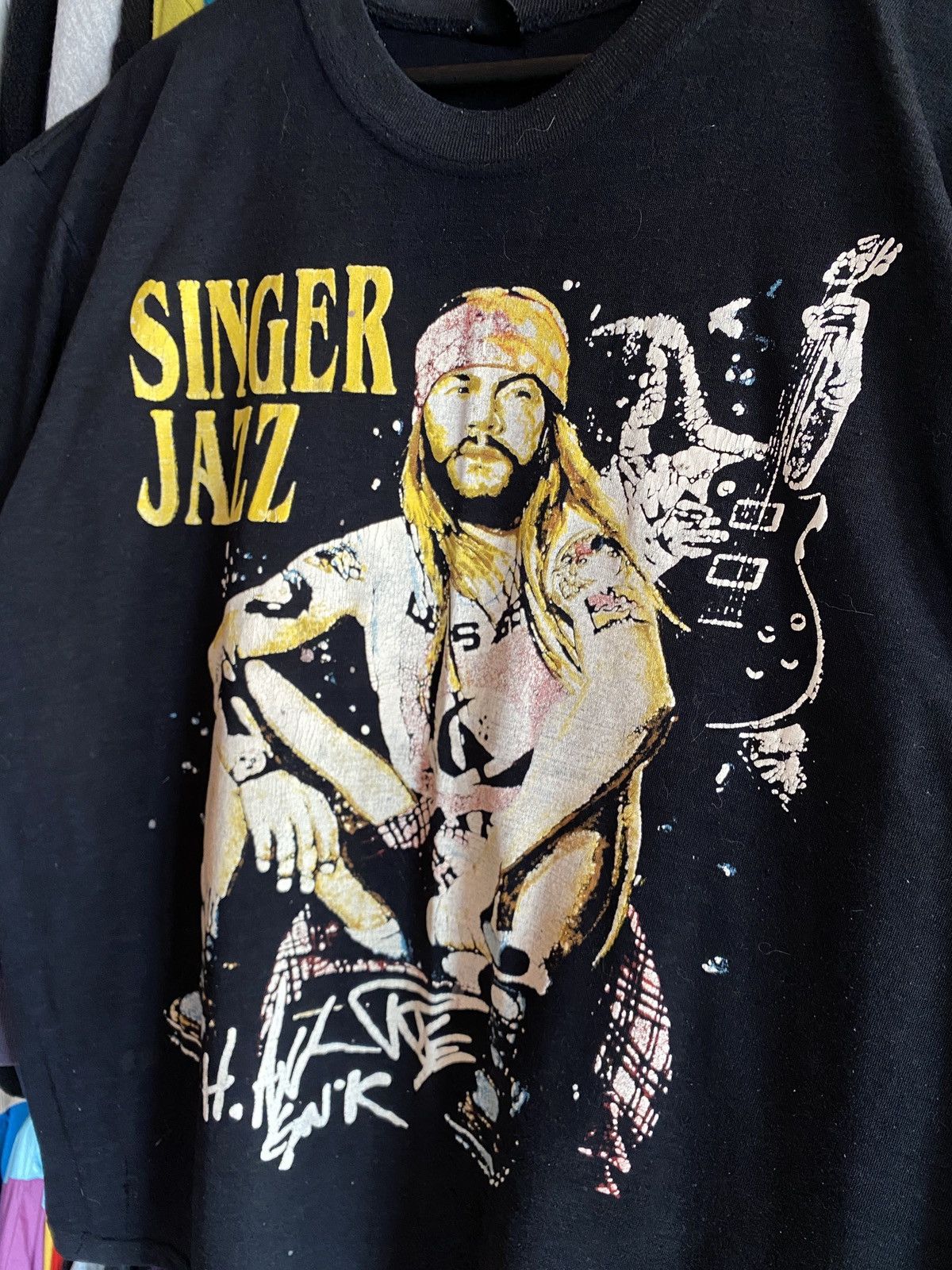 Band Tees VINTAGE AXL ROSE GUNS N ROSES DISTRESSED T-SHIRT 90s style Size US XL / EU 56 / 4 - 2 Thumbnail