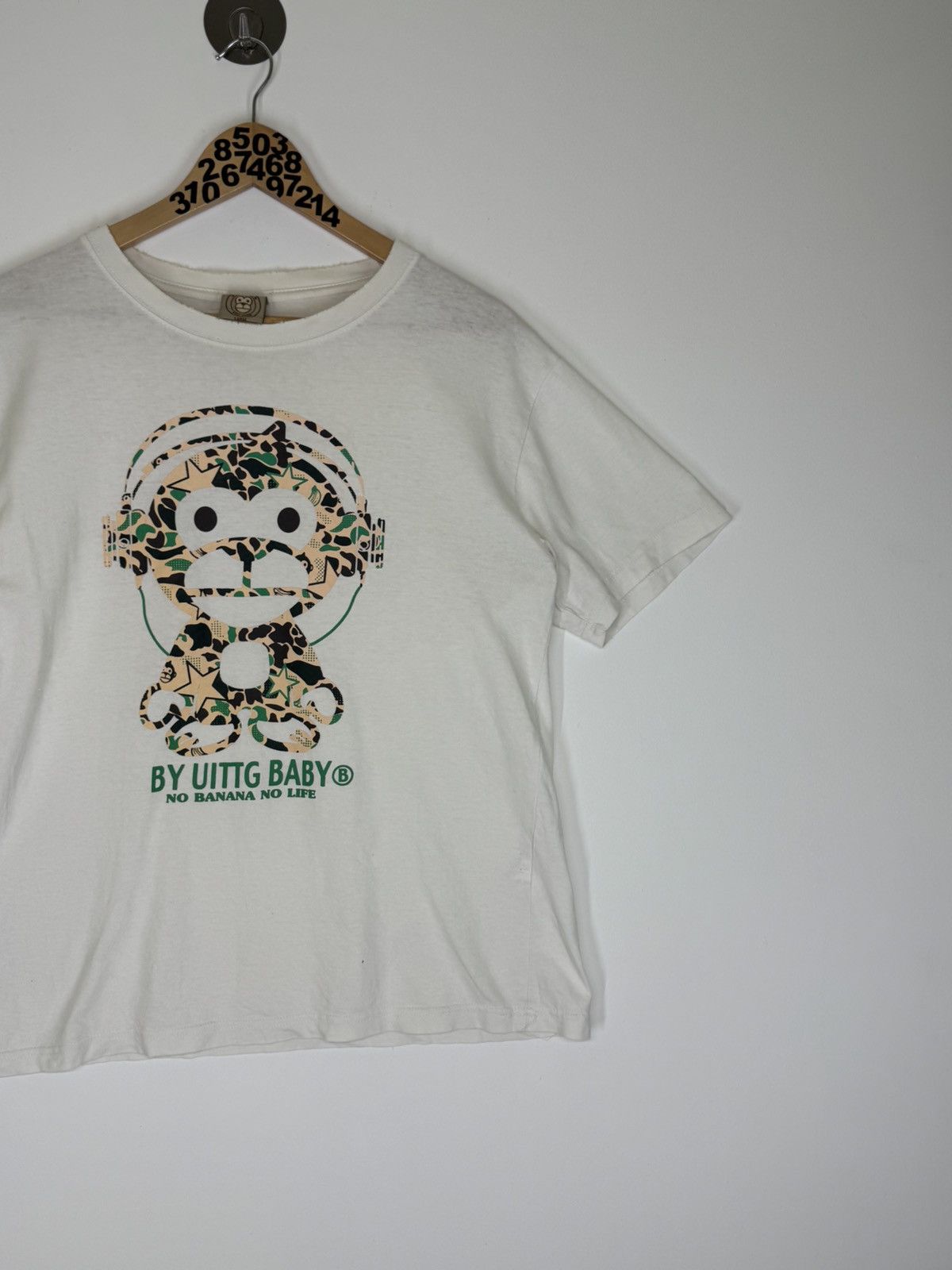 Japanese Brand By Uittg Baby No Banana no Life Camo Distressed Tee Size US S / EU 44-46 / 1 - 4 Thumbnail