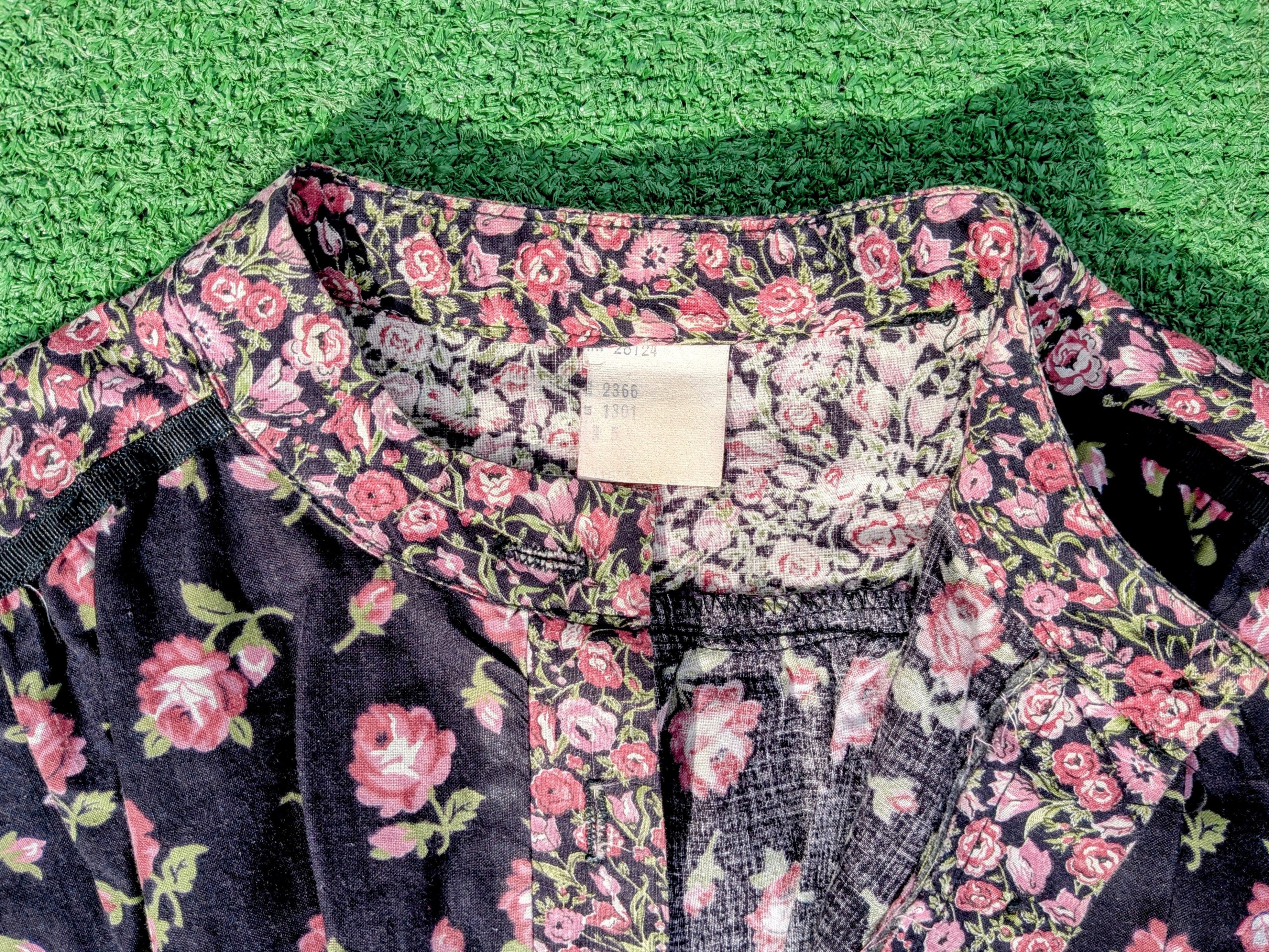 Vintage VTG Floral Petite Flowy L/S Button Cinched Midi Dress Size S / US 4 / IT 40 - 6 Thumbnail
