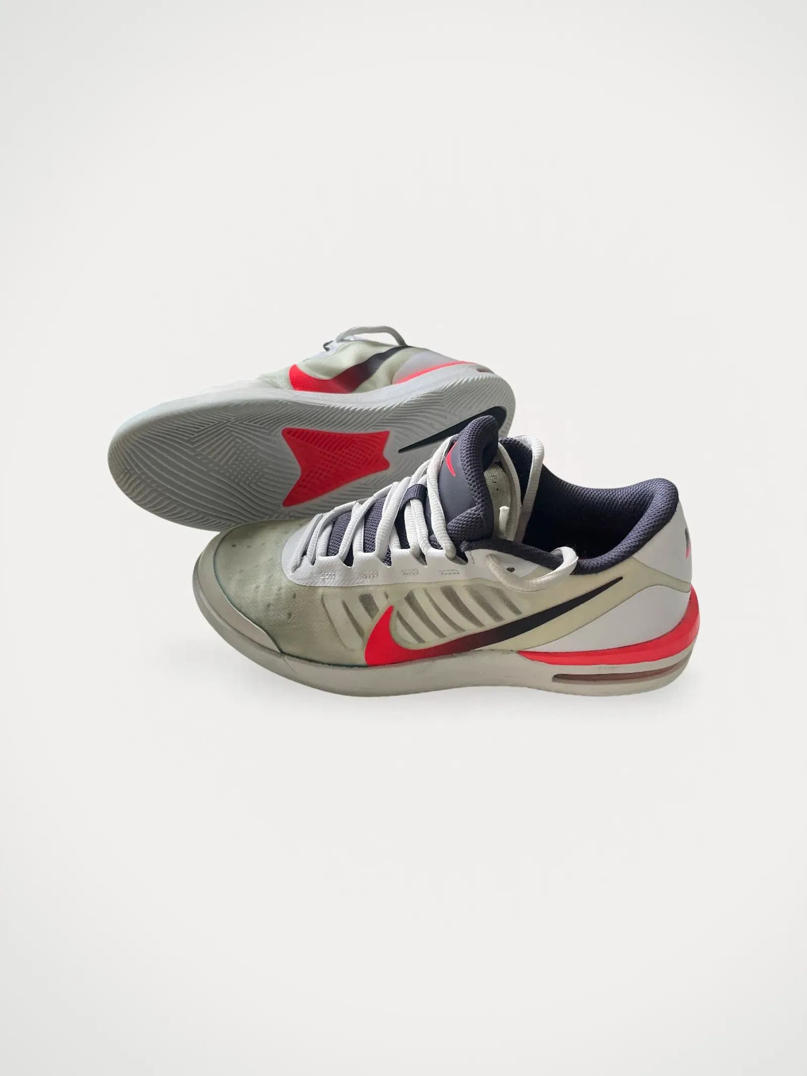 Nike Nike Nike Court Nike Air Max Vapor Wing MS 'White Red' Shoes Size US 8.5 / EU 41-42 - 1 Thumbnail