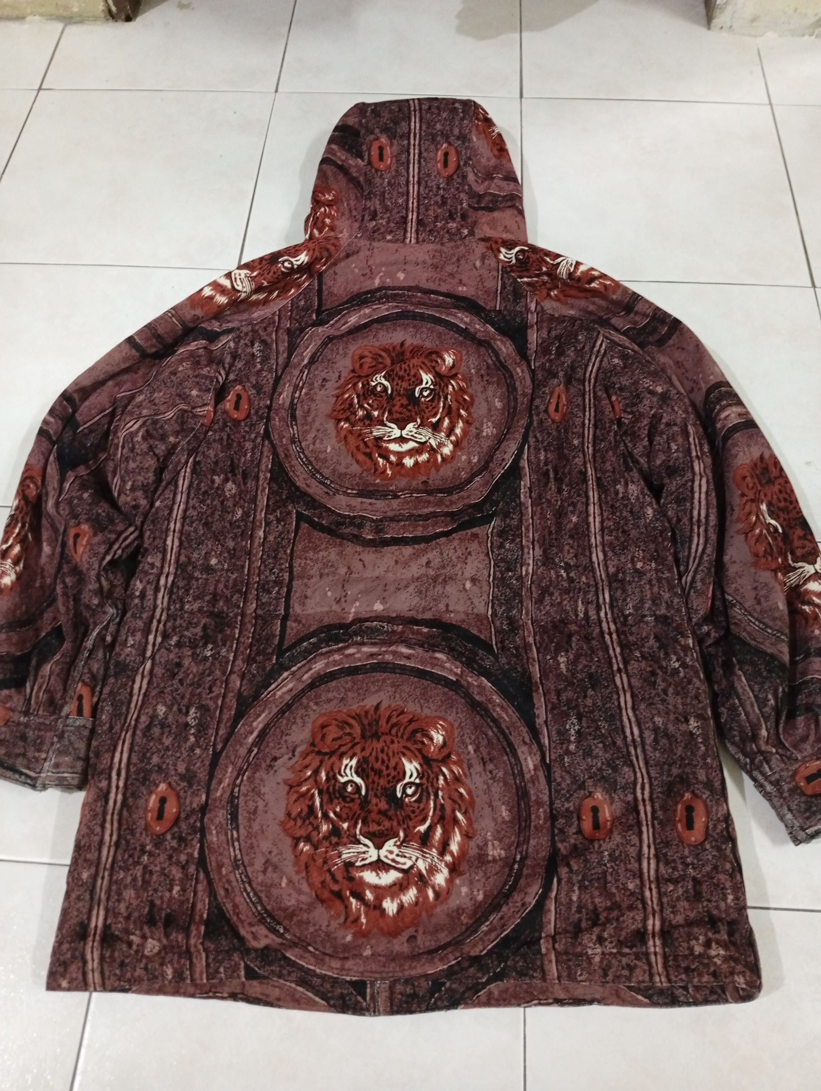 Beauty Beast VINTAGE LA MODA GOJI LION Size US L / EU 52-54 / 3 - 14 Thumbnail