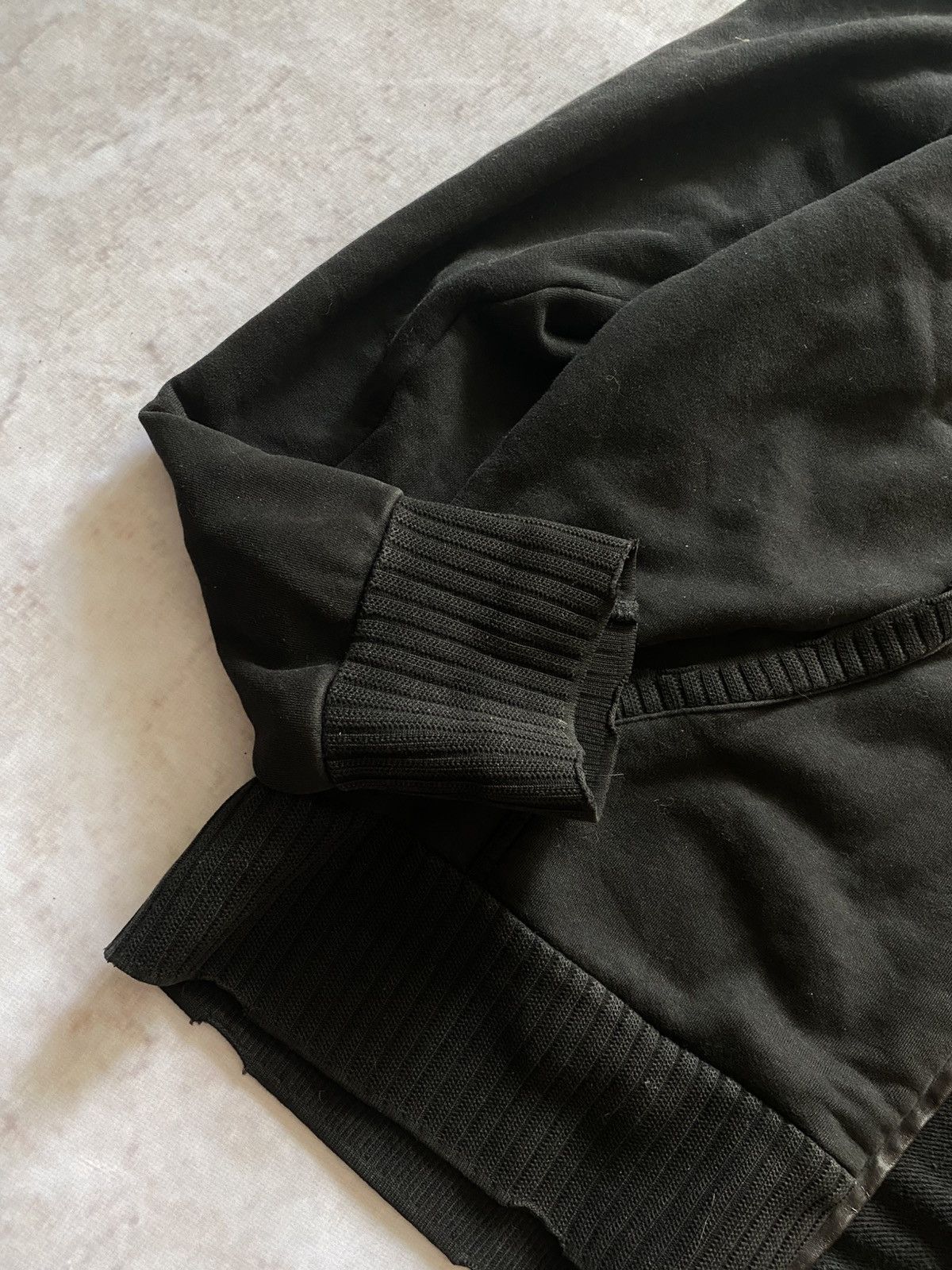 Hugo Boss × Vintage Vintage Avant Garde sweater / Zip Up Hoodie Hugo Boss Rare Size US XL / EU 56 / 4 - 7 Thumbnail