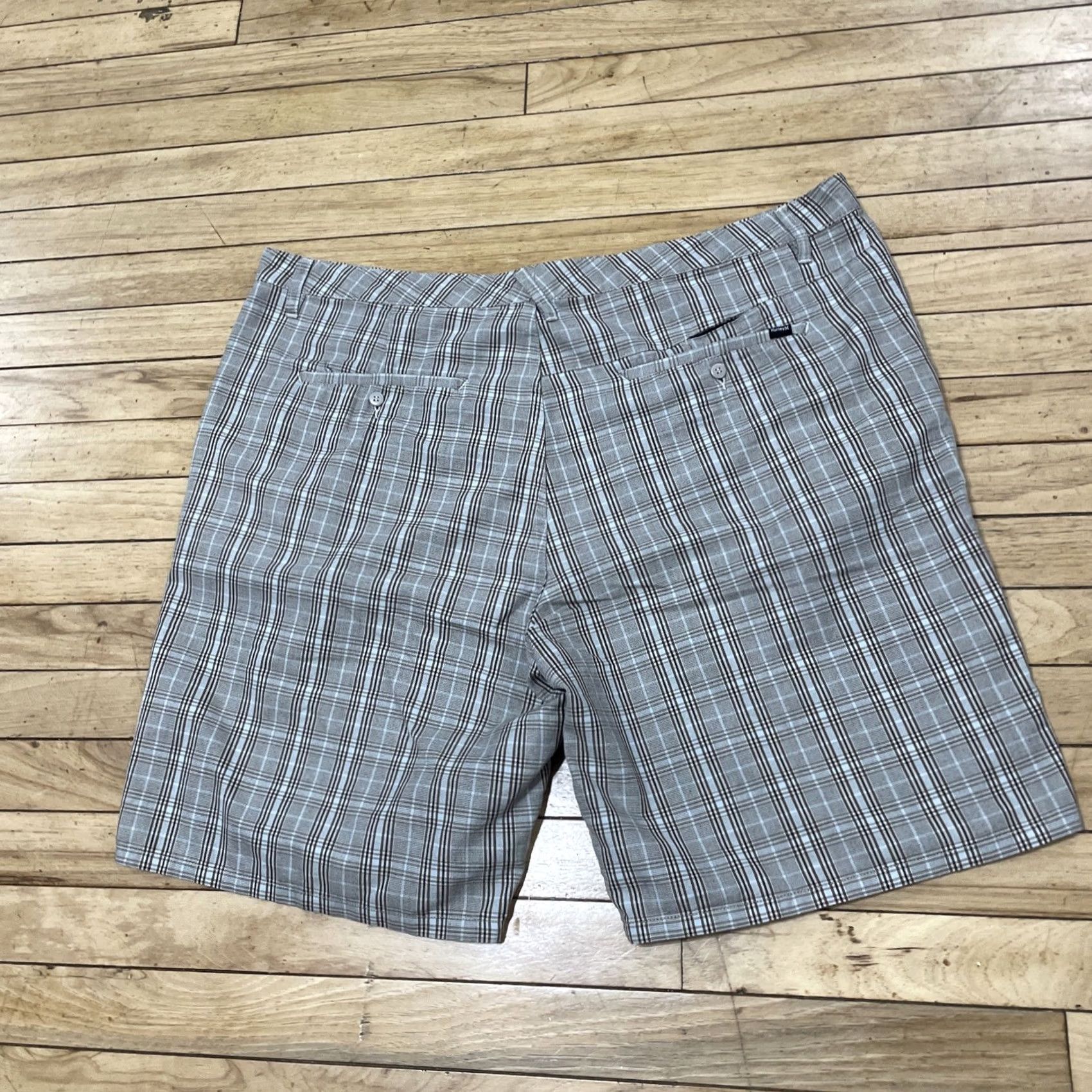 Hurley VINTAGE Hurley Shorts Men 40 Brown Plaid Beachy Light Preppy Y2k Streetwear Chino Size US 40 / EU 56 - 2 Thumbnail