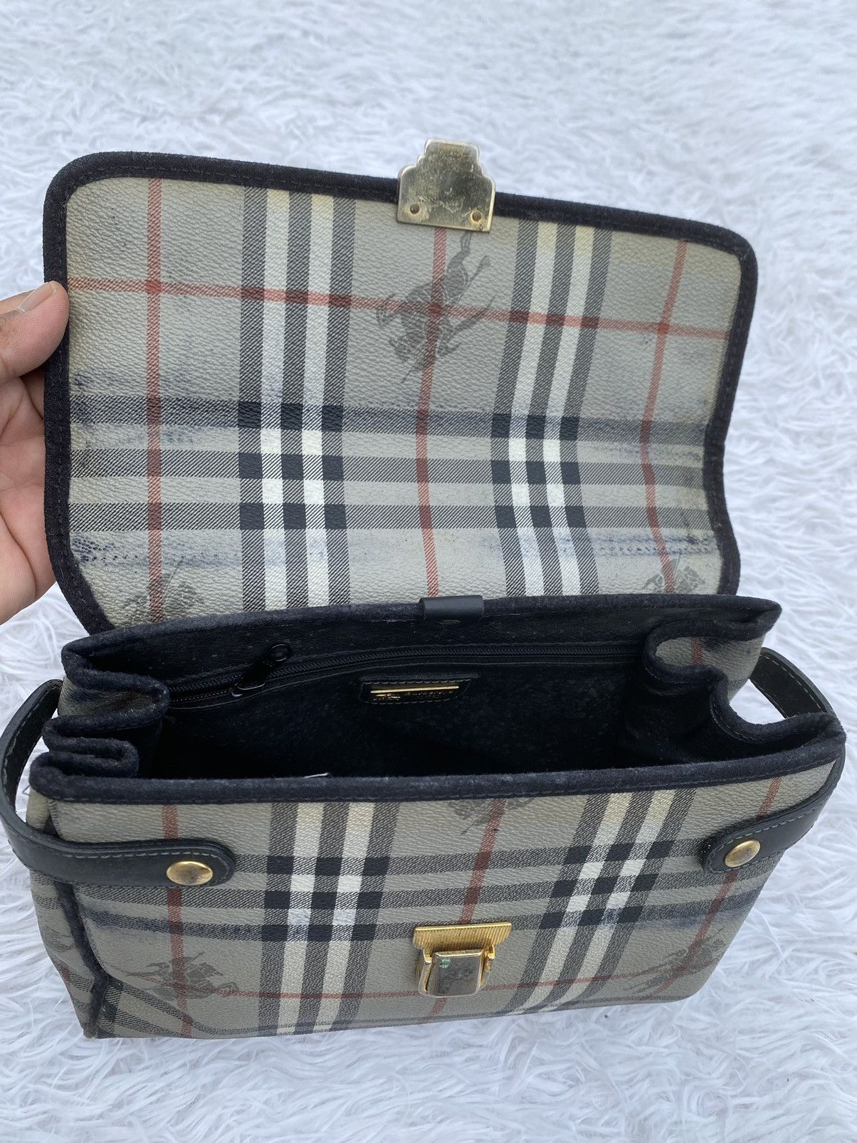 Burberry Rare Vintage 90s Burberry Nova Check Hand Bag Size ONE SIZE - 19 Thumbnail