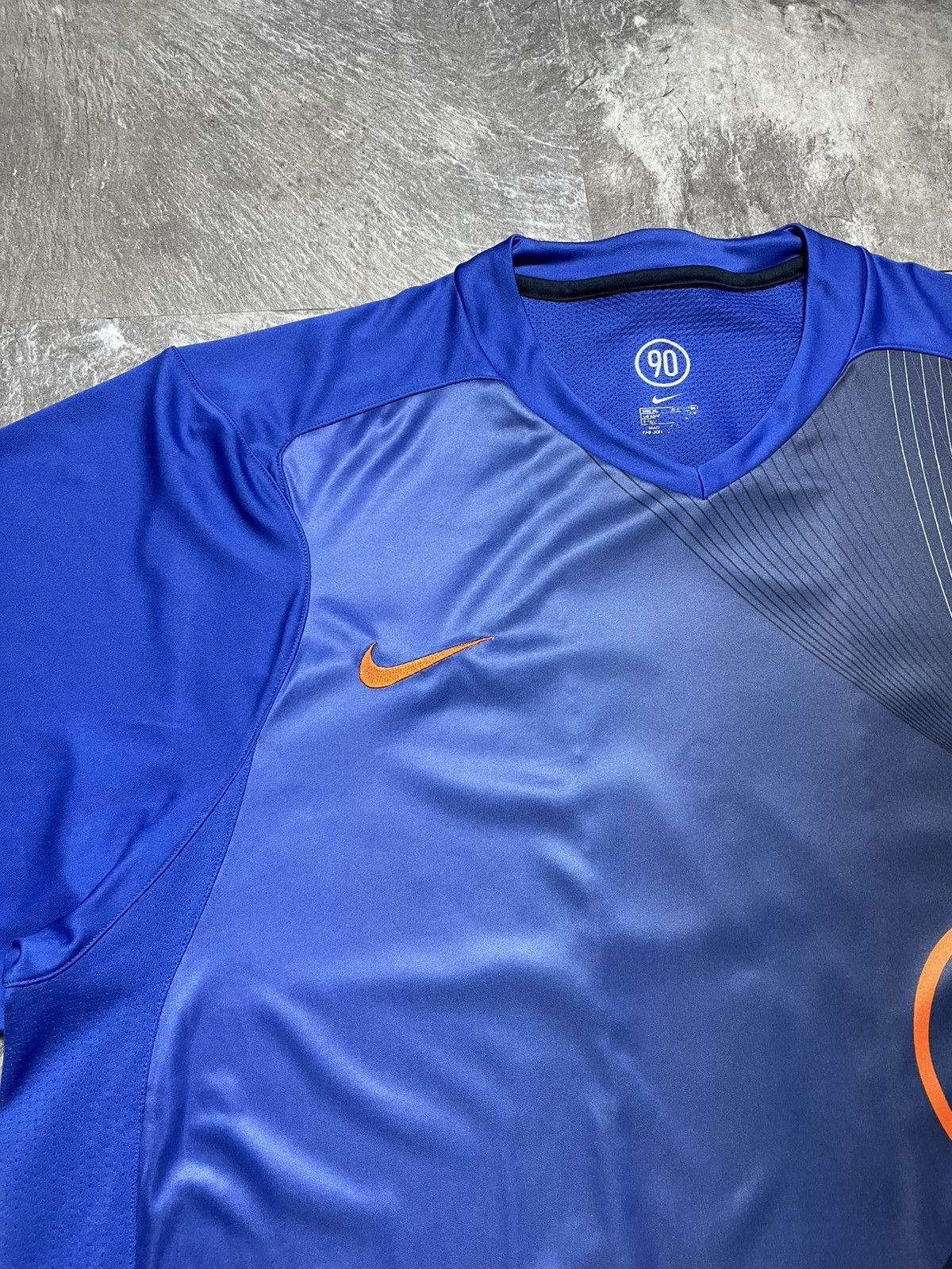 Nike Nike Total 90 Vintage T-Shit Big Logo Swoosh Drill Tn Shox Size US XL / EU 56 / 4 - 4 Thumbnail