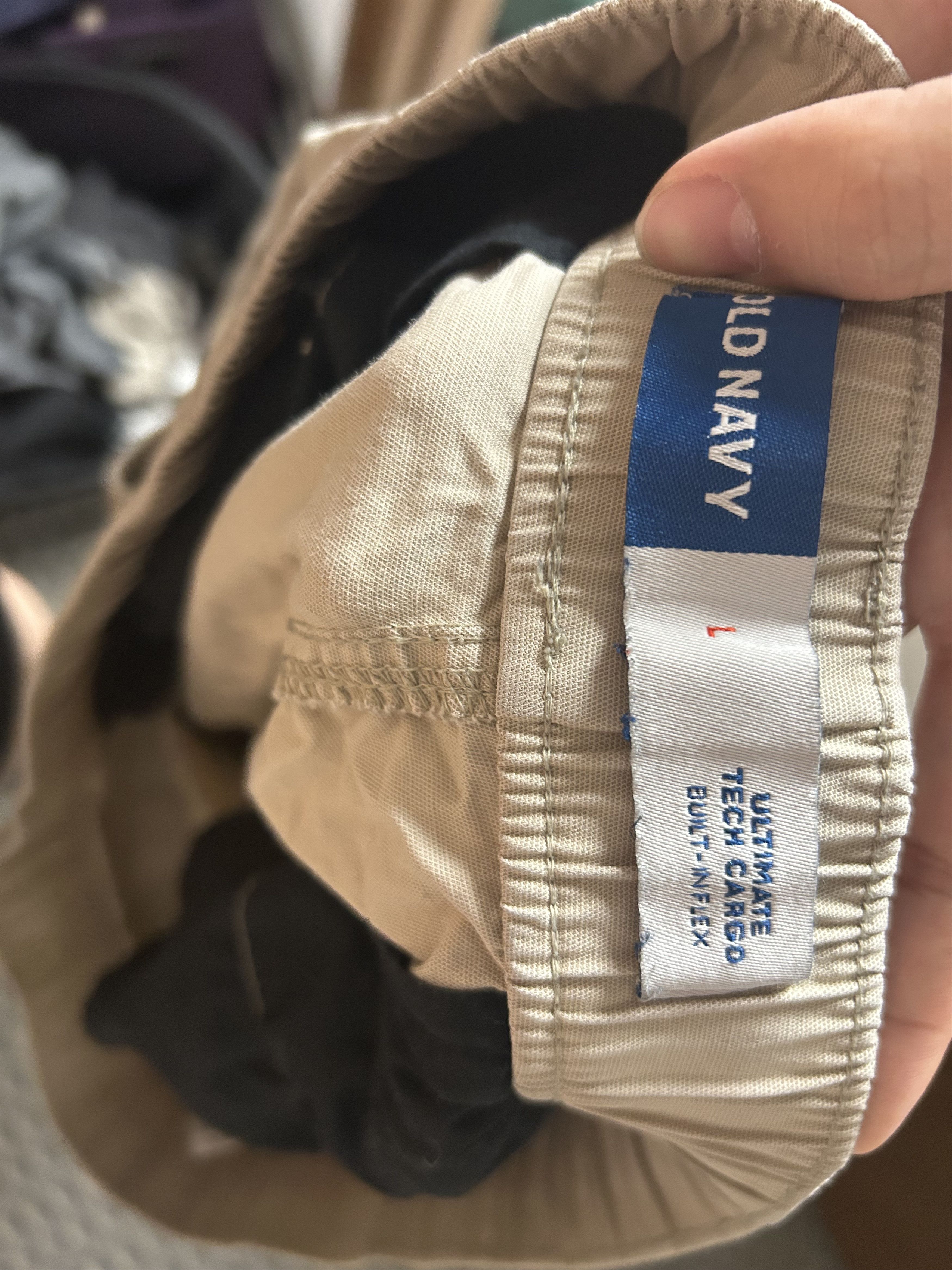 Old Navy Old Navy Ultimate Tech Cargo pants Beige Size US 38 / EU 54 - 3 Thumbnail