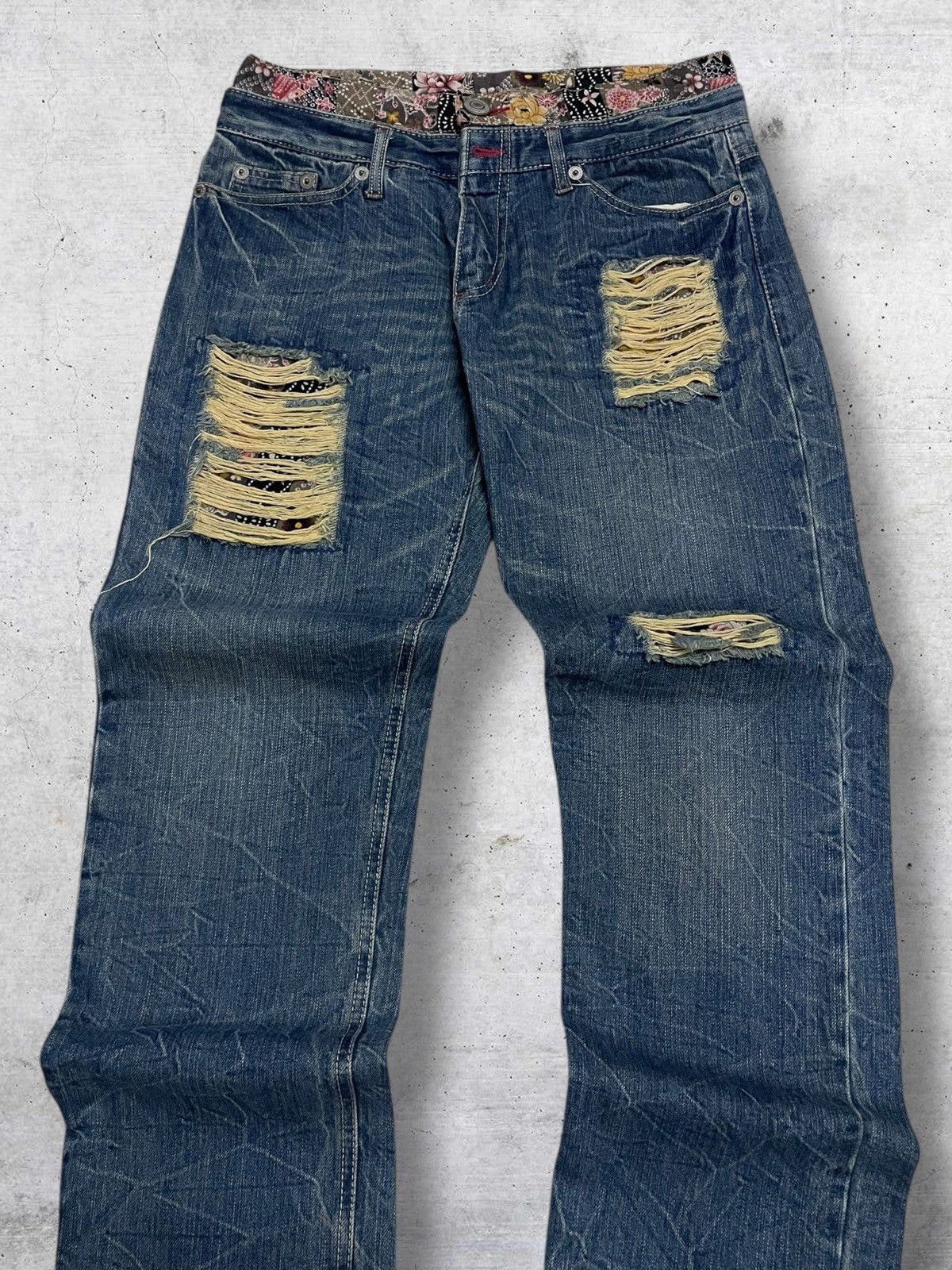 Japanese Brand JAPAN DESIGNER KARAKURI TAMASHI RIPPED TRADITIONAL 90S DENIM Size US 31 - 4 Thumbnail