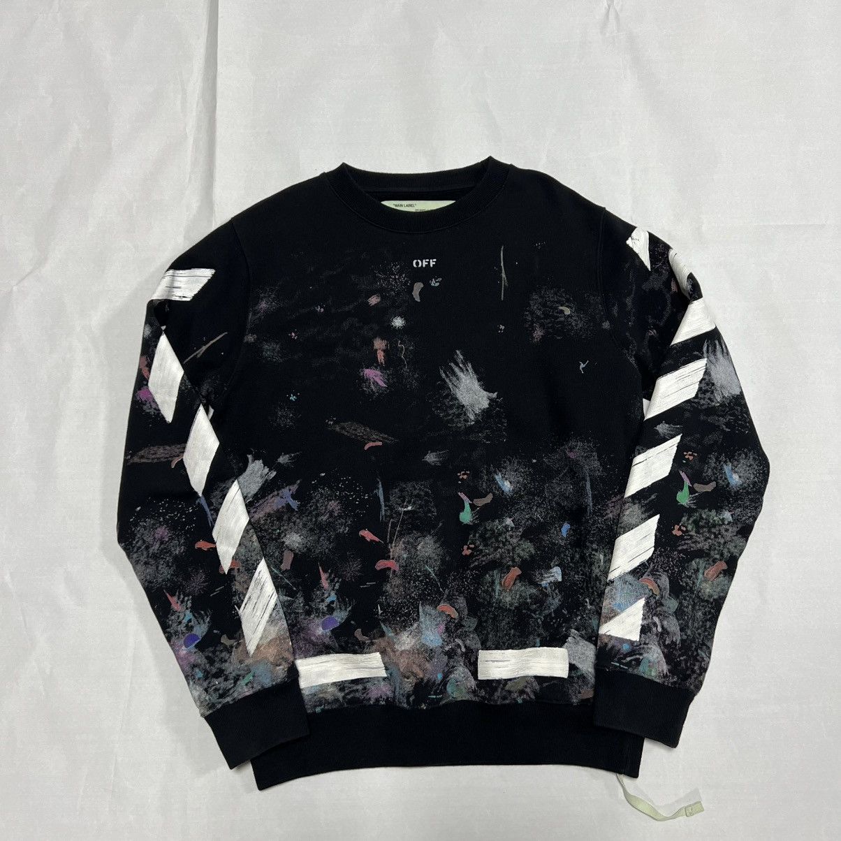 Off White Galaxy Crewneck Sweatshirt - XS – Jak of all Vintage