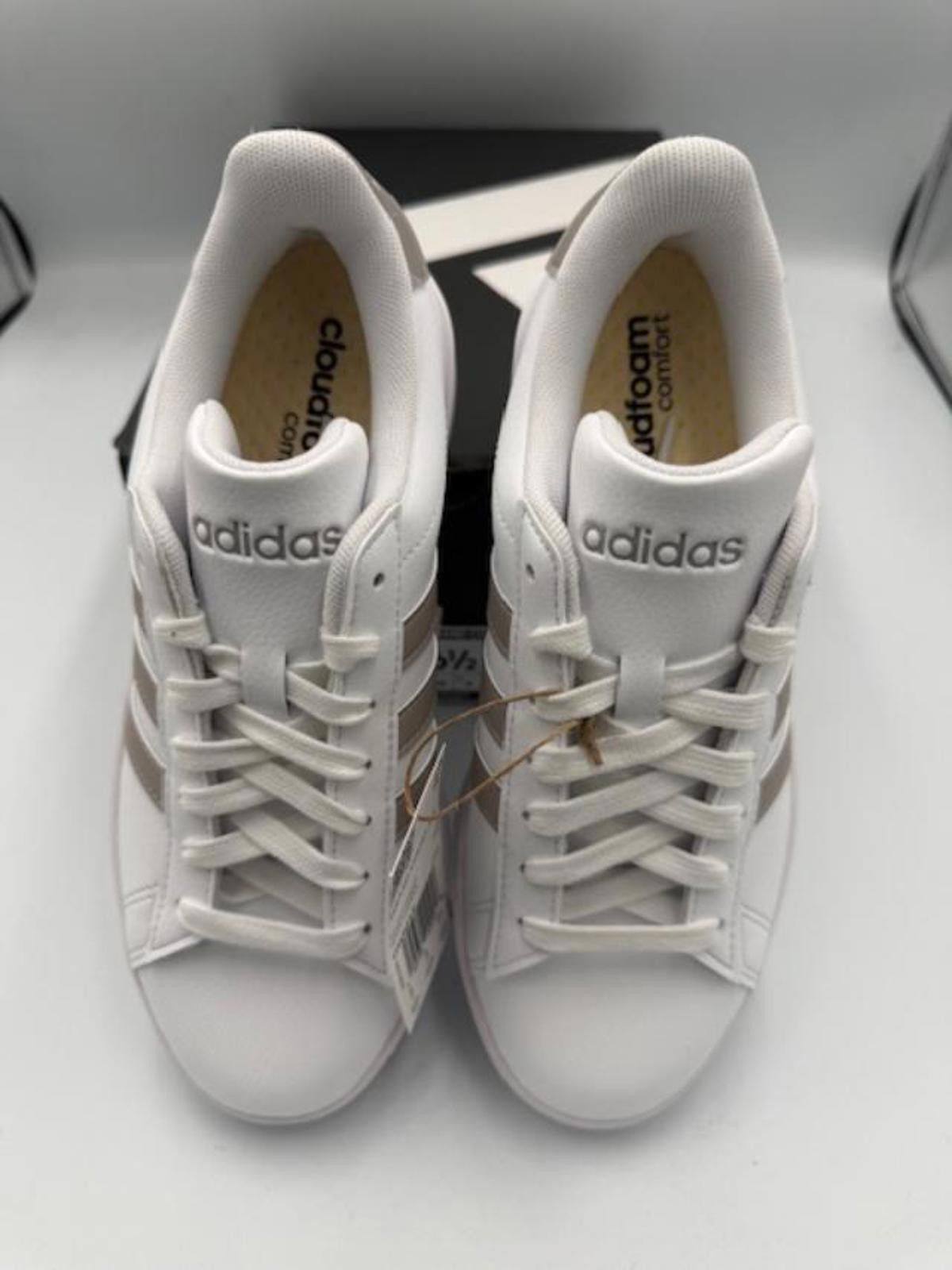 Adidas Adidas Grand Court 2.0 White & Platinum Metallic Size W 6.5 Size US 6.5 / IT 36.5 - 7 Thumbnail