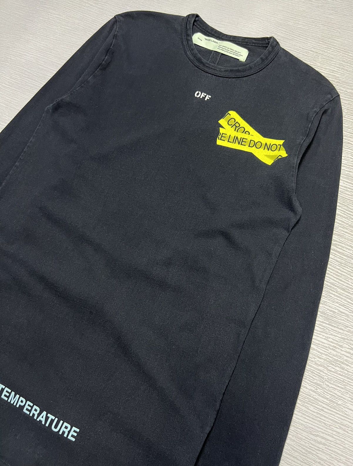 Off-White Off-White - Long Sleeve Firetape Tee Size US S / EU 44-46 / 1 - 4 Thumbnail