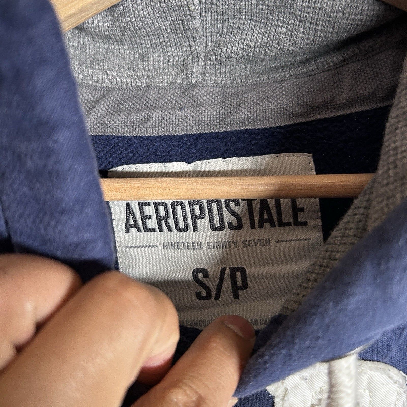 Aeropostale Aeropostale Y2K Embroidered Preppy Hoodie Men’s Size Small Size US S / EU 44-46 / 1 - 6 Thumbnail