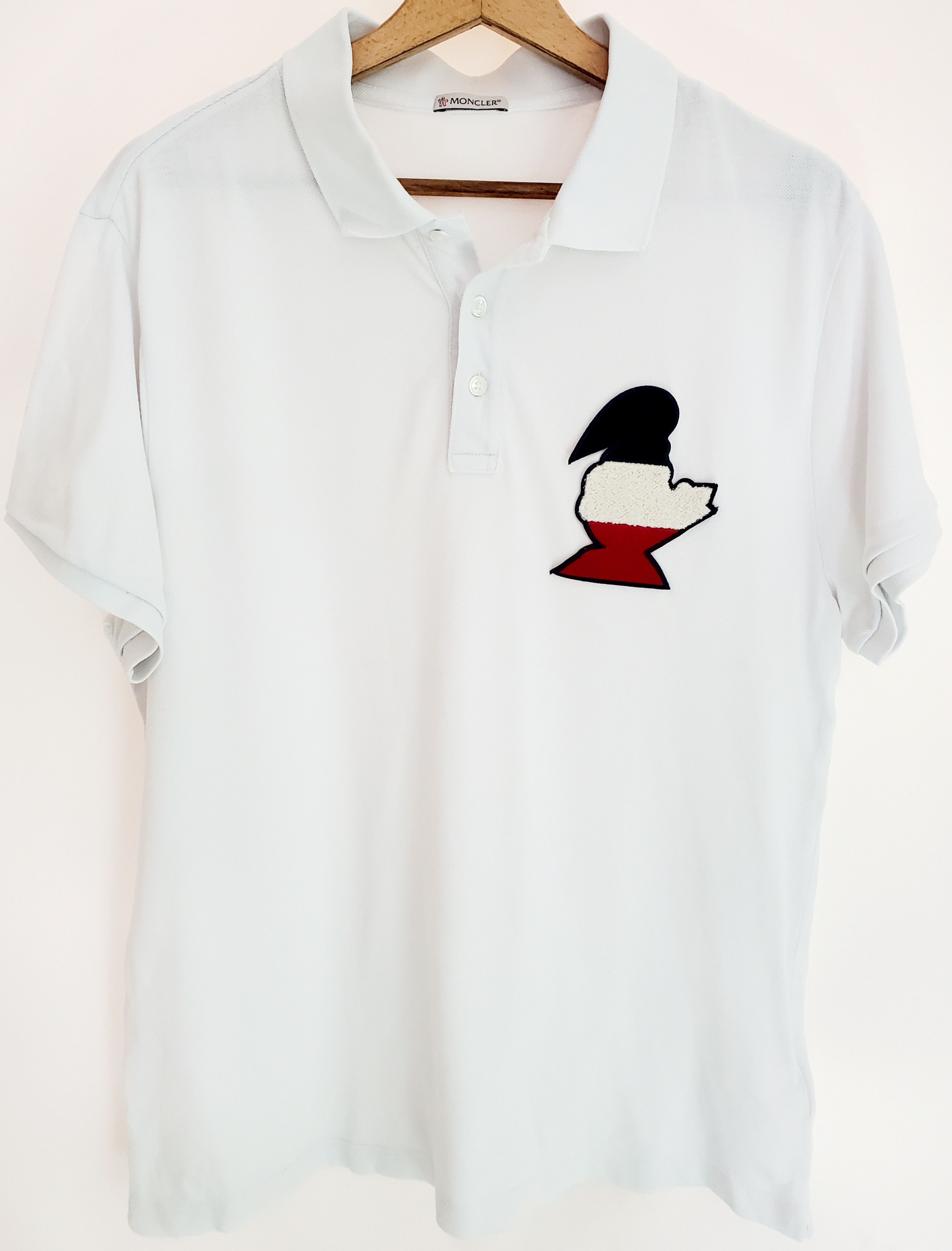 Moncler Moncler Polo Shirt Large Logo Patch perfect condition Xl Size US XL / EU 56 / 4 - 1 Thumbnail