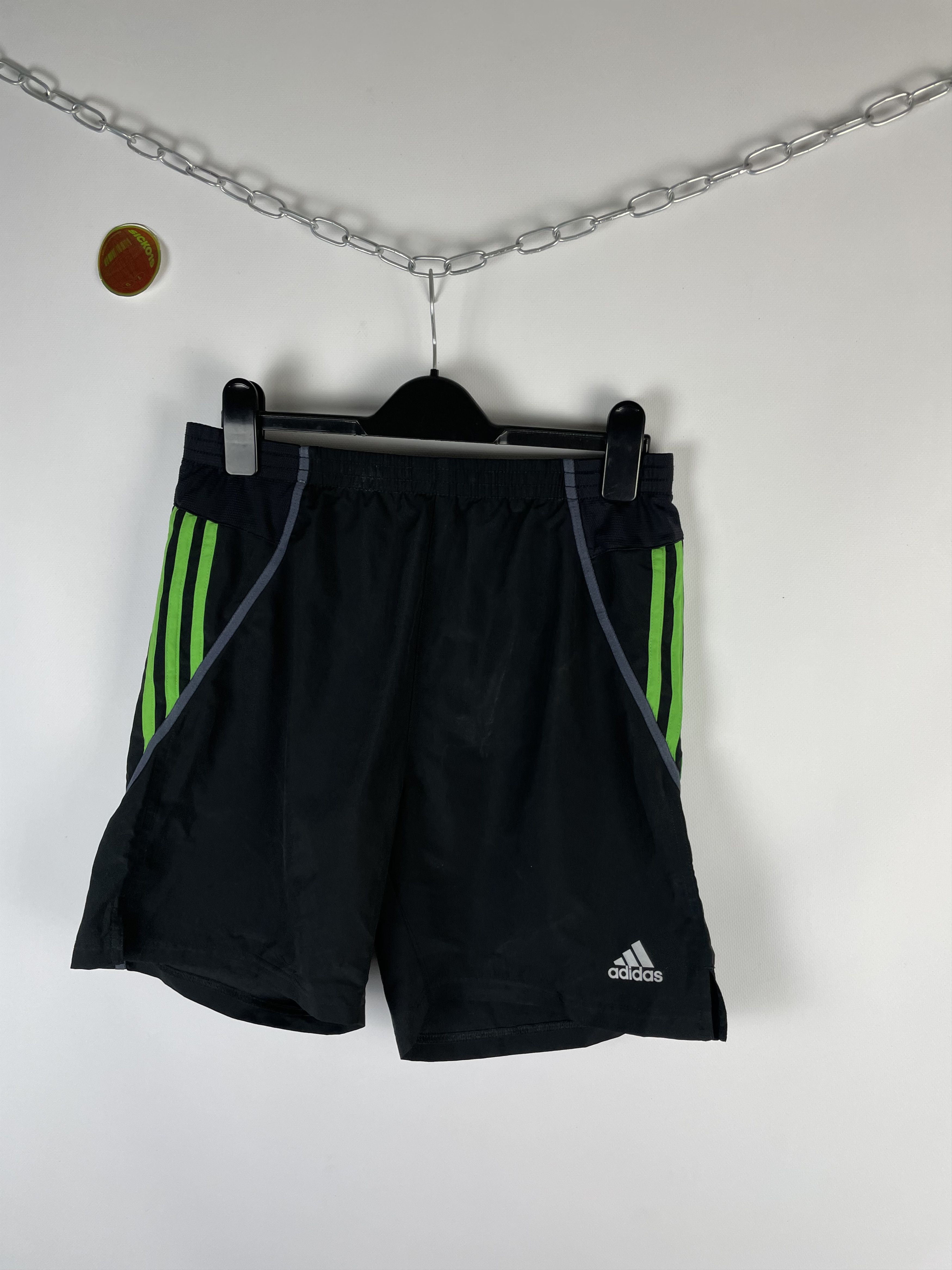 Adidas Vintage Adidas Shorts Y2k Size US 30 / EU 46 - 3 Thumbnail