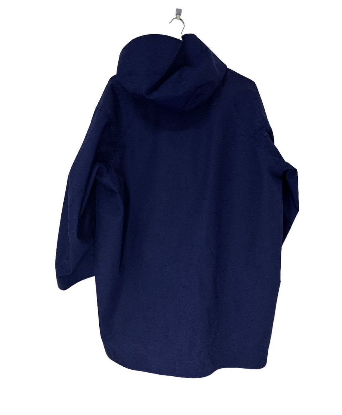 Marni Marni X Uniqlo Rain Coat Jacket Hooded Design Size US L / EU 52-54 / 3 - 2 Thumbnail