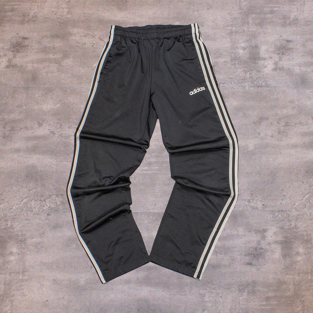 Adidas Adidas Black Track Sweat Straight Legged Relax Fit Pant's Size US 30 / EU 46 - 1 Thumbnail