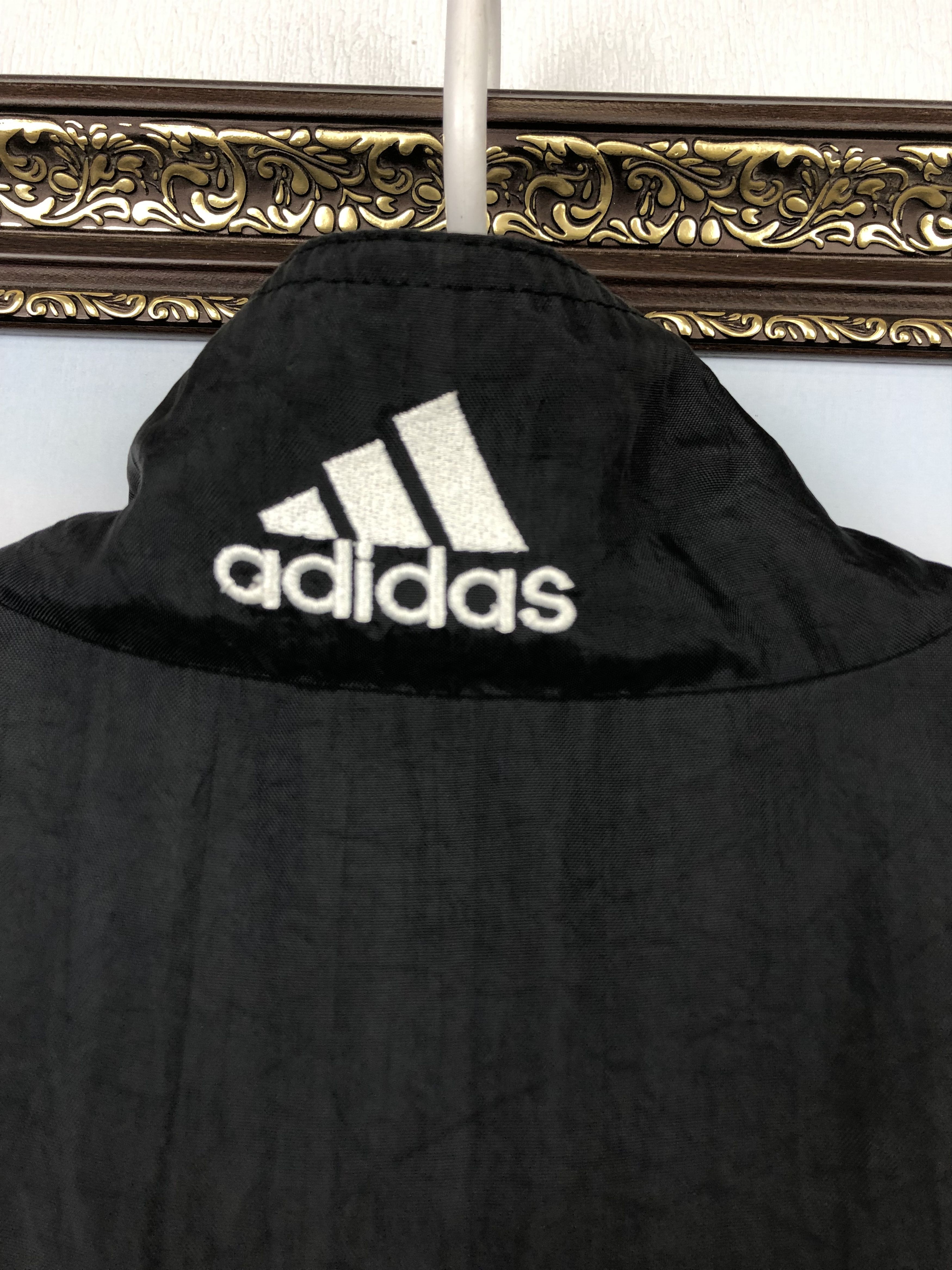 Adidas Vintage Adidas Bayer Munich Jacket Soccer Windbreaker Size US M / EU 48-50 / 2 - 13 Thumbnail