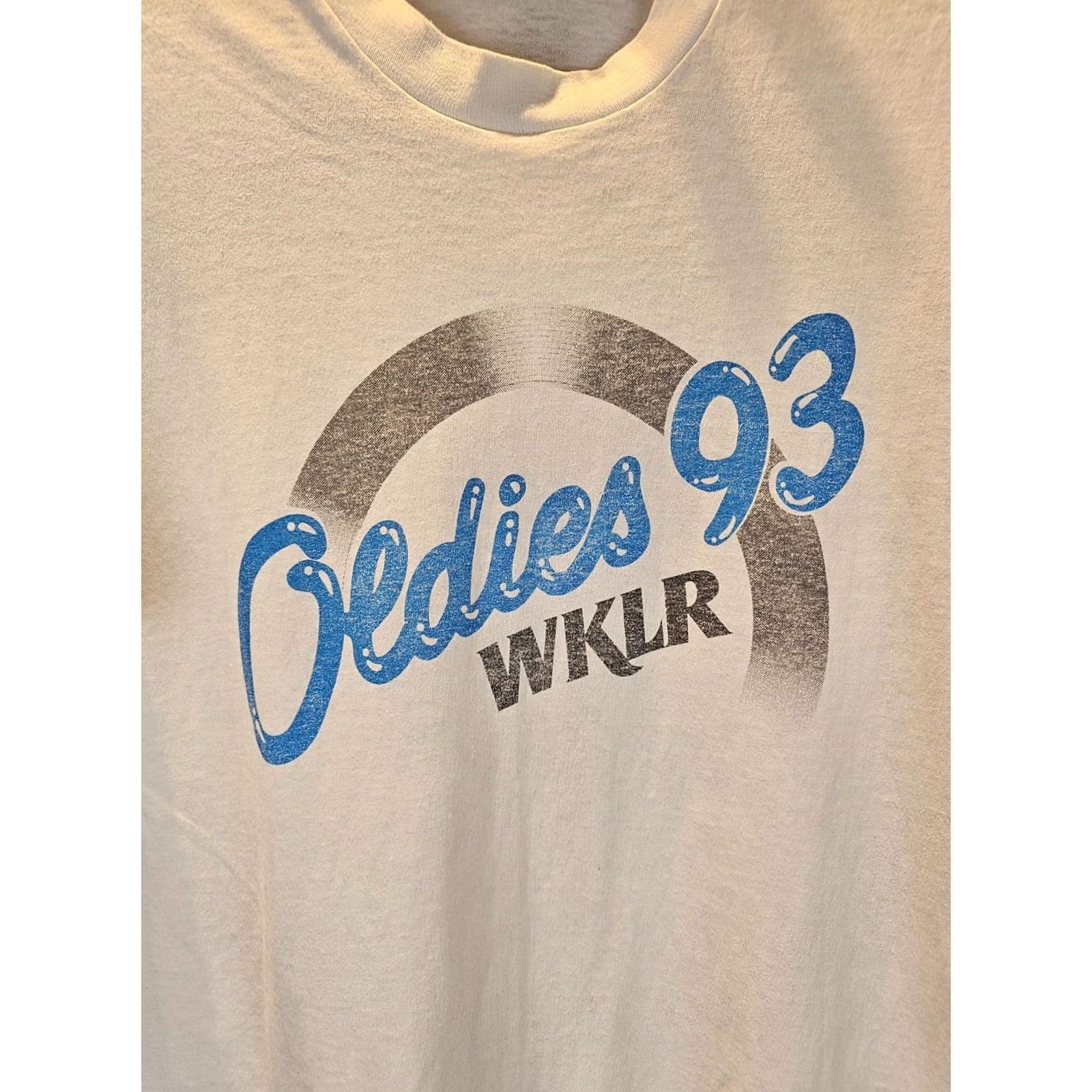 Vintage VINTAGE 90' OLDIES 93 WKLR RADIO PROGRAM SINGLE STITCH THIN T-SHIRT SZ XLARGE T-SHIRT Men White Cotton Size US XL / EU 56 / 4 - 2 Thumbnail