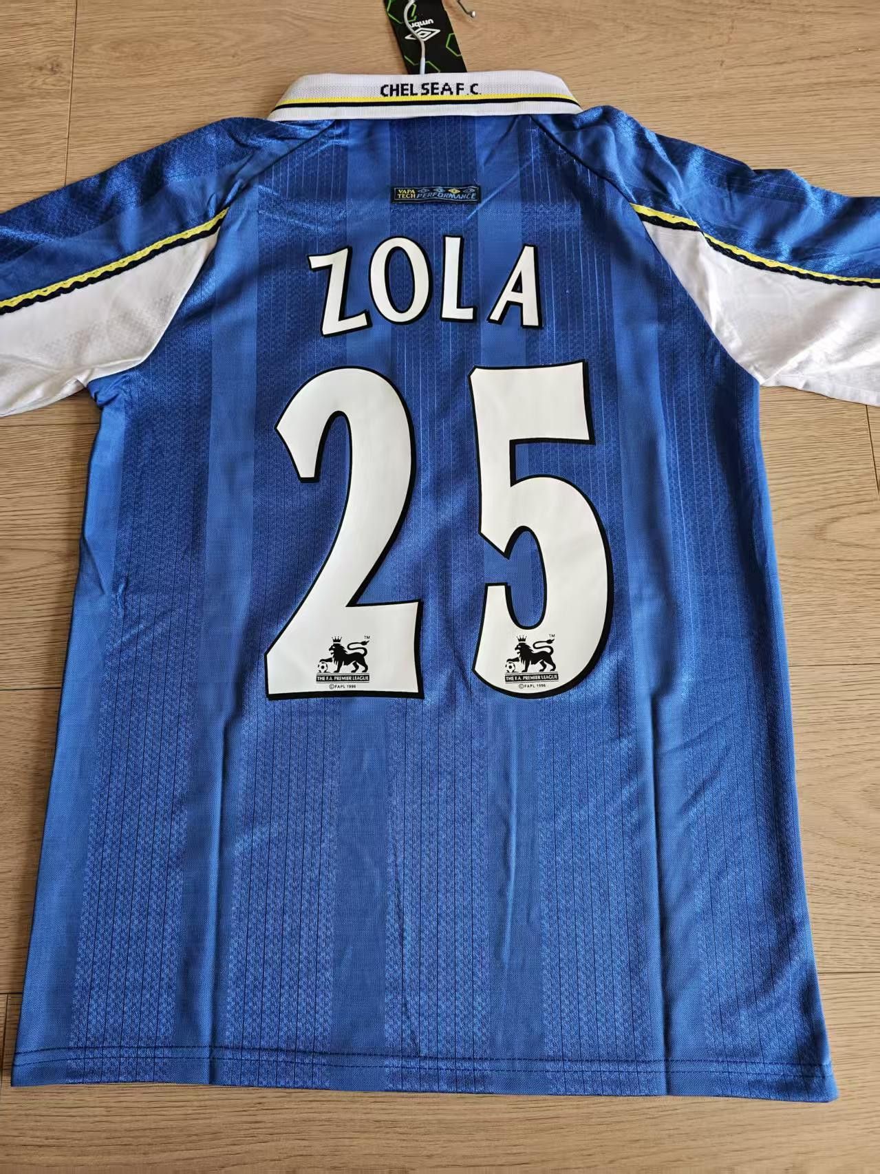Other 1997 1999 Chelsea #25 Gianfranco Zola Jersey Size US XXL / EU 58 / 5 - 1 Thumbnail