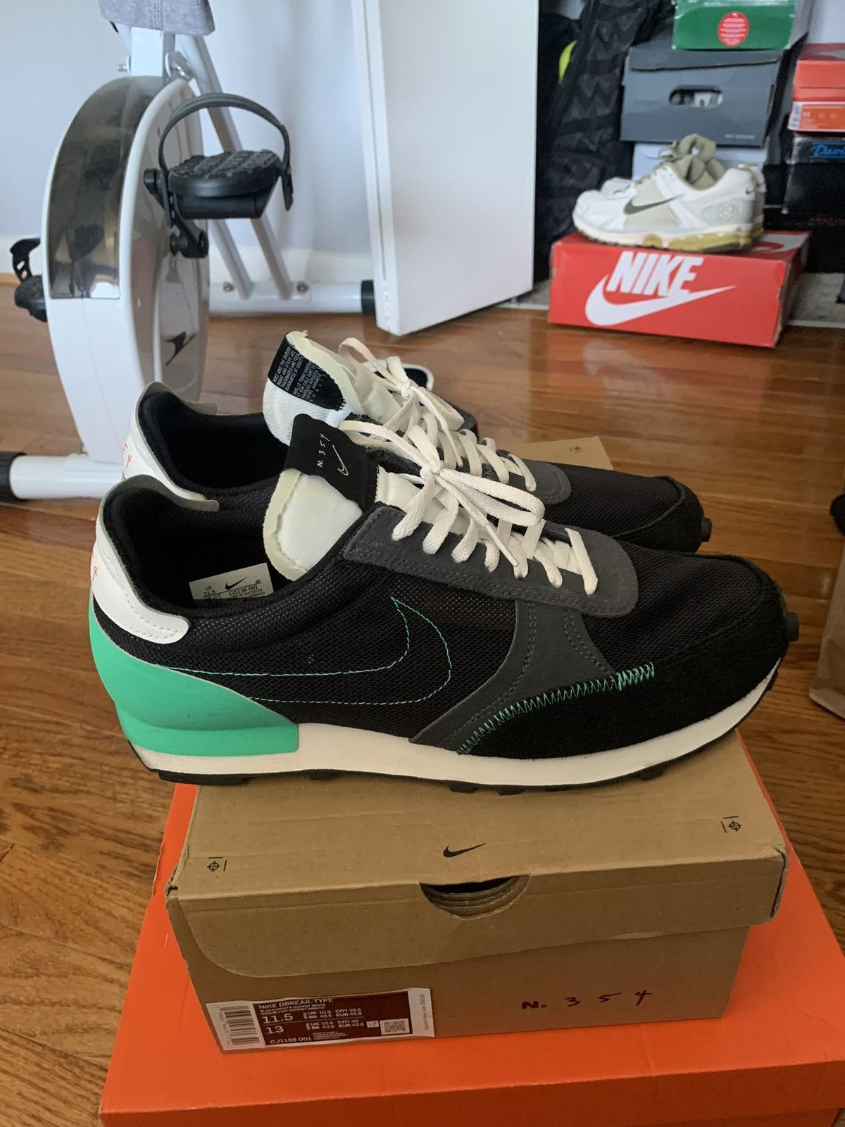 Nike Nike Daybreak Type Size US 11.5 / EU 44-45 - 2 Thumbnail
