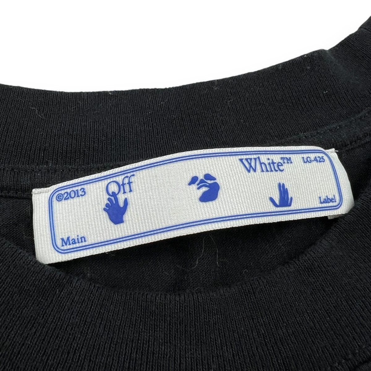 Off-White Off-White Repeat Logo T Shirt Size US S / EU 44-46 / 1 - 3 Thumbnail