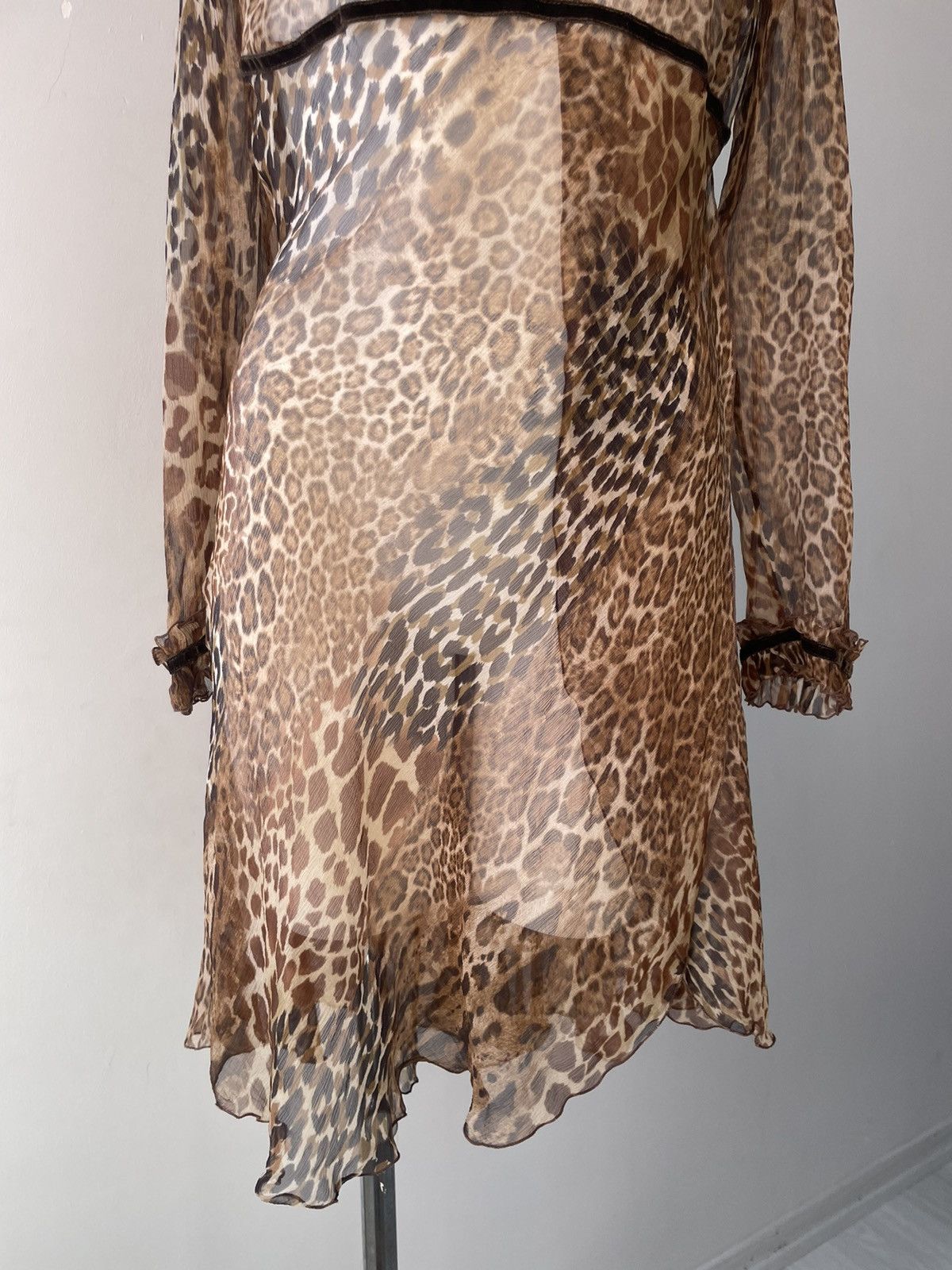 Blumarine Blumarine silk dress Size M / US 6-8 / IT 42-44 - 8 Thumbnail