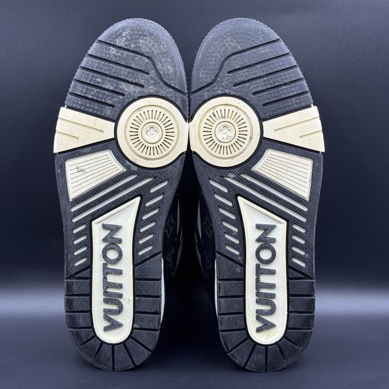 Louis Vuitton Louis Vuitton Panda Print Low-Top Sneakers -2508 Size US 9.5 / EU 42-43 - 3 Thumbnail