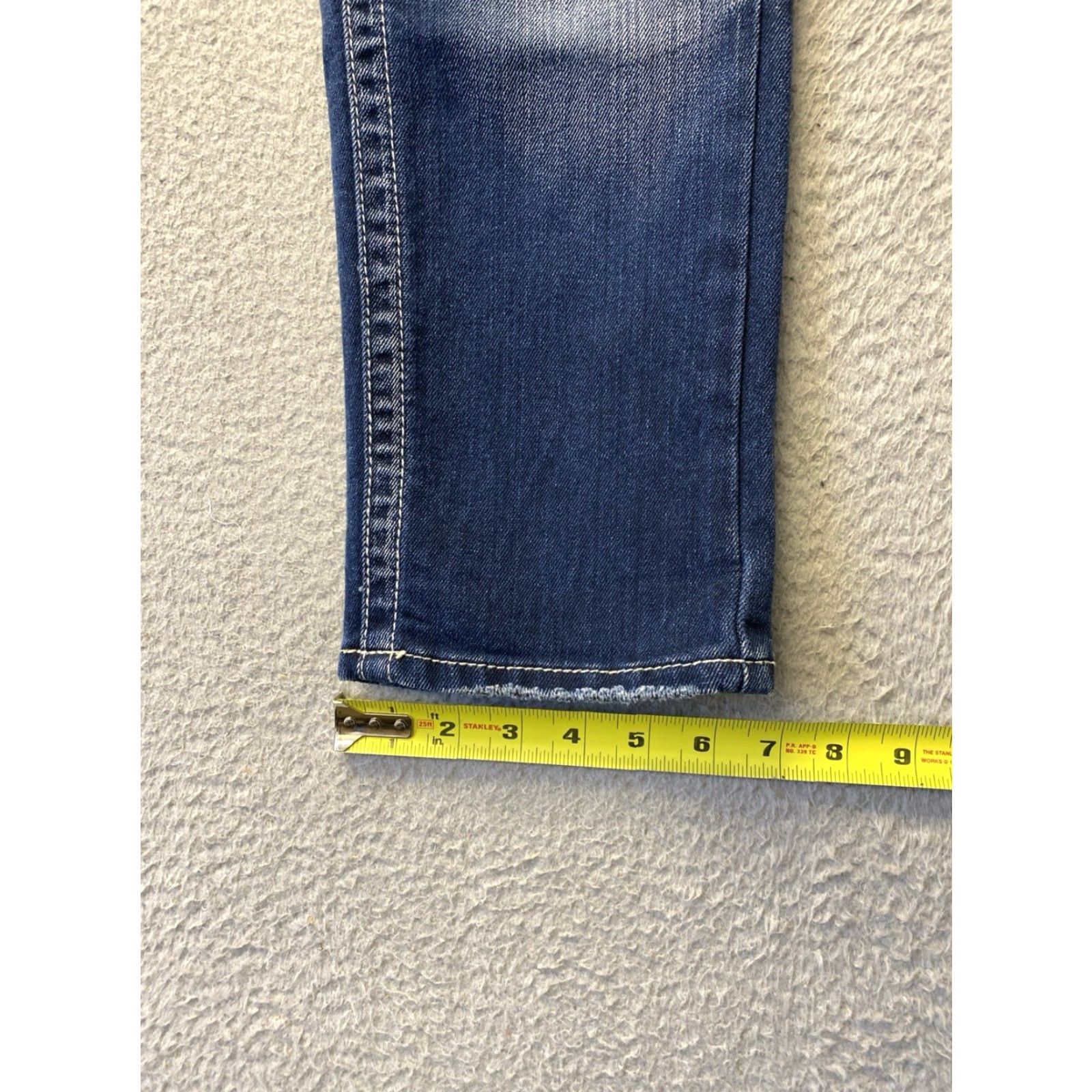 Silver Jeans Co. Silver Jeans Jeans Women Capri Dark Denim 28x23 Aiko Regular Mid 5-Pocket Belt Loops Stretch Blue Size 28" / US 6 / IT 42 - 7 Thumbnail