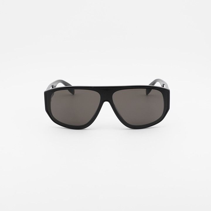 Alexander McQueen Alexander McQueen AM0386S 001 Sunglasses Black Shield Frame Size ONE SIZE - 8 Thumbnail
