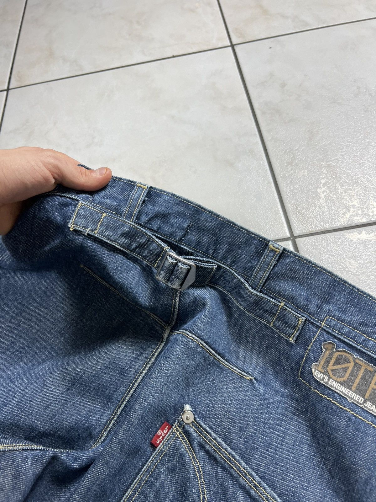 Levi's Vintage Levi’s engineered jeans baggy y2k buckle back 10th Size US 30 / EU 46 - 21 Thumbnail