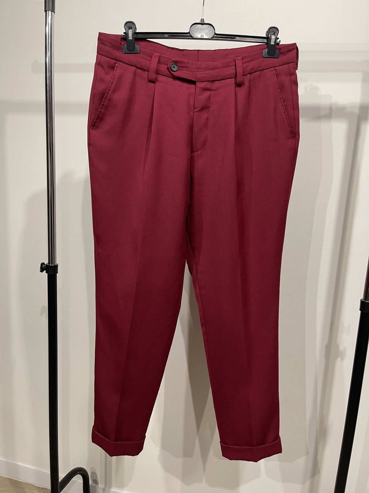 Hugo Boss HUGO BOSS Porte Fashion Fit Trousers Pants Burgundy Wool Size US 36 / EU 52 - 1 Thumbnail