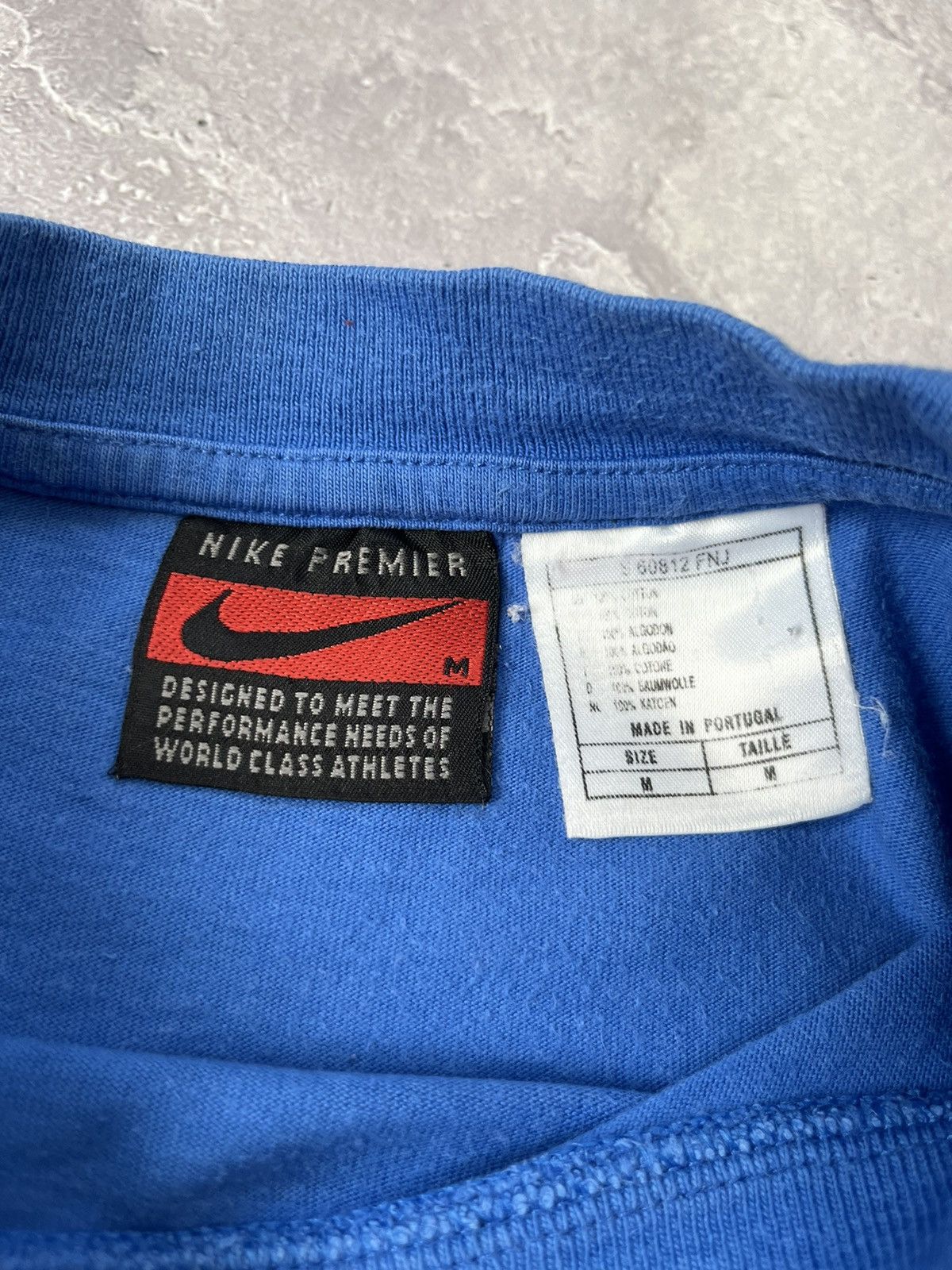 Nike Vintage Y2K Nike Premier Center Swoosh T-Shirt Blue Size M Size US M / EU 48-50 / 2 - 4 Thumbnail