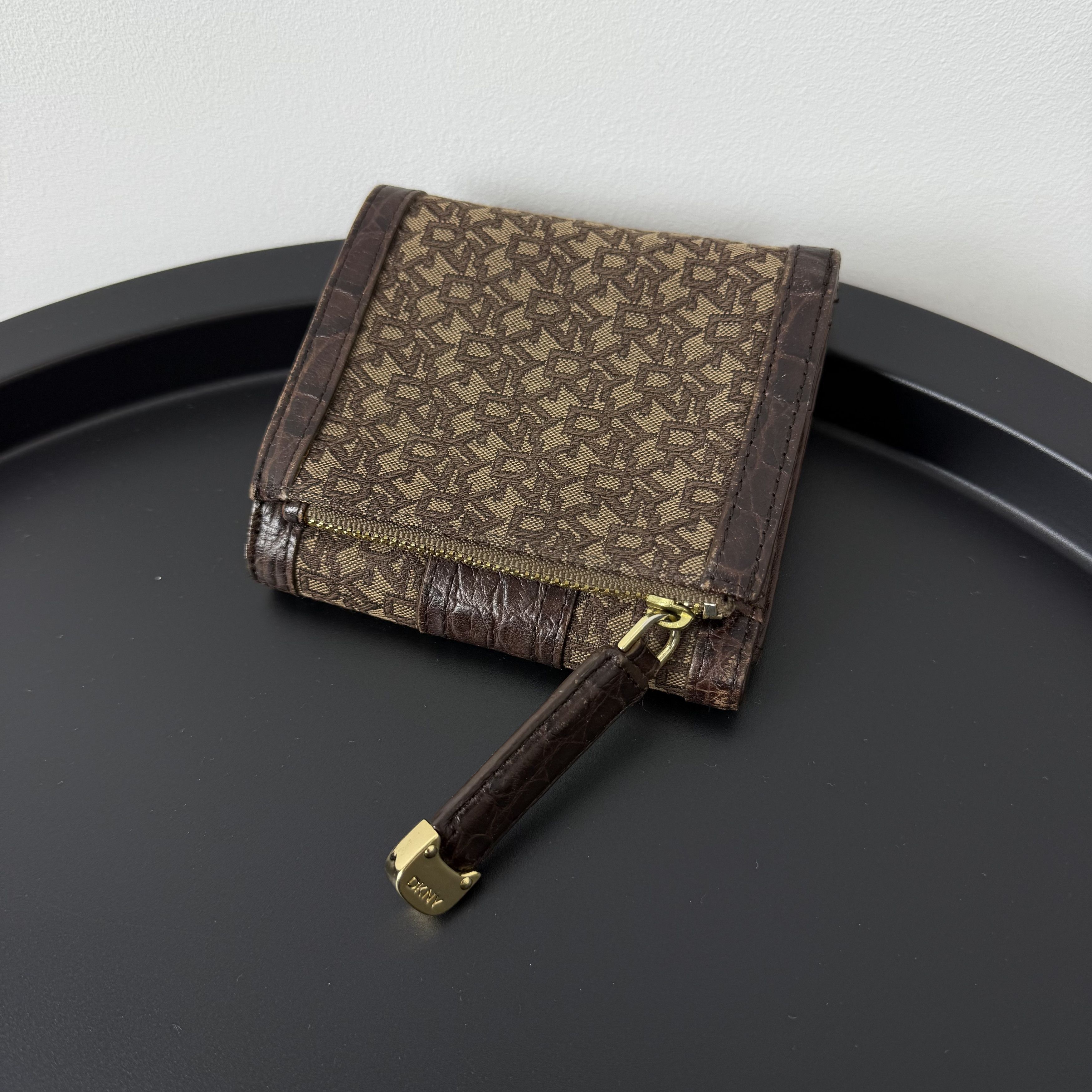 DKNY Vintage DKNY Donna Karan 00s Brown Leather Wallet Size ONE SIZE - 2 Thumbnail