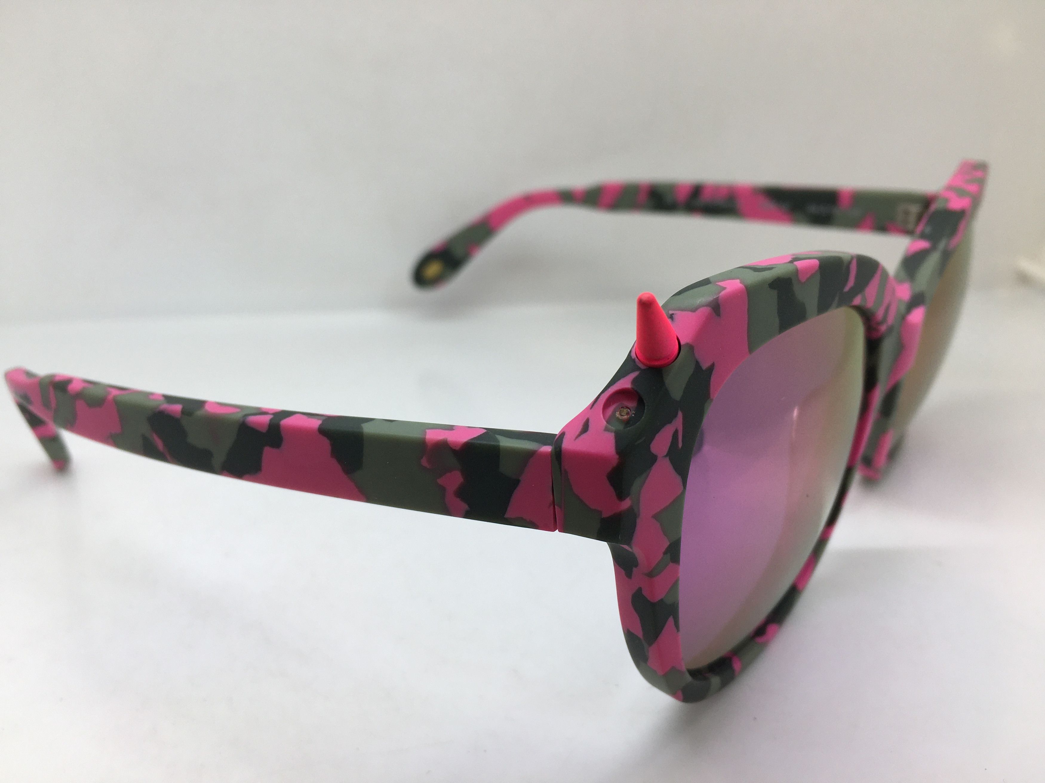 Vintage Vintage Anderne Lost in Stereo Woman Sunglasses Germany Size ONE SIZE - 1 Thumbnail
