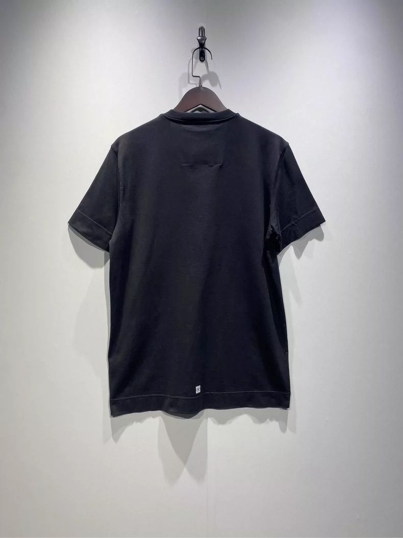Givenchy Givenchy SS23 logo print round-neck short-sleeved T-shirt Size US M / EU 48-50 / 2 - 2 Thumbnail