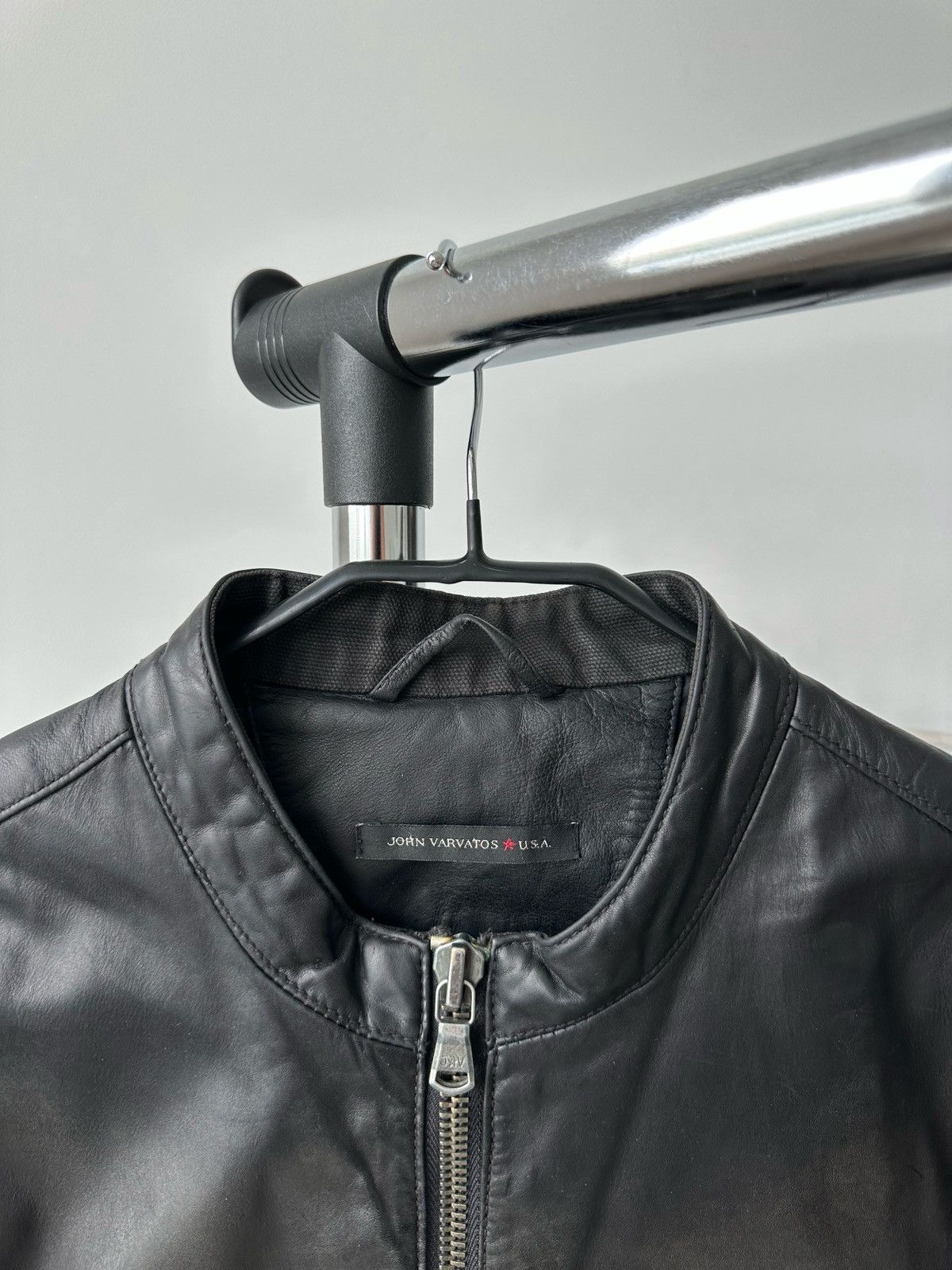 John Varvatos John Varvatos Classic Black Washed Leather Biker Jacket Size US M / EU 48-50 / 2 - 3 Thumbnail