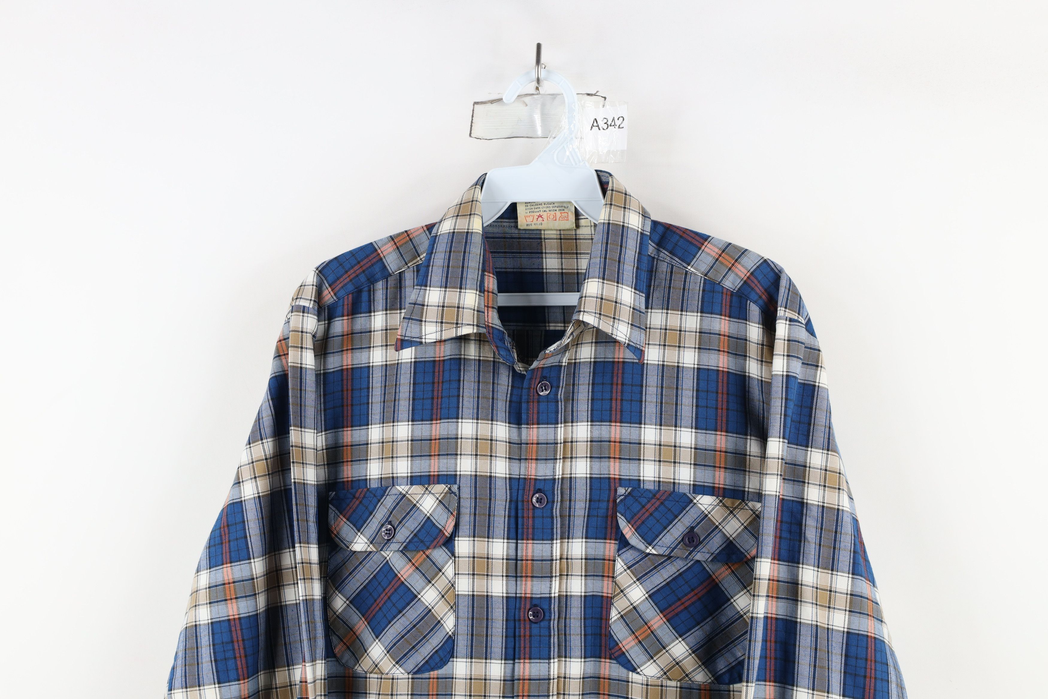 Vintage Vintage 70s Streetwear Western Cowboy Collared Button Shirt Size US M / EU 48-50 / 2 - 2 Thumbnail