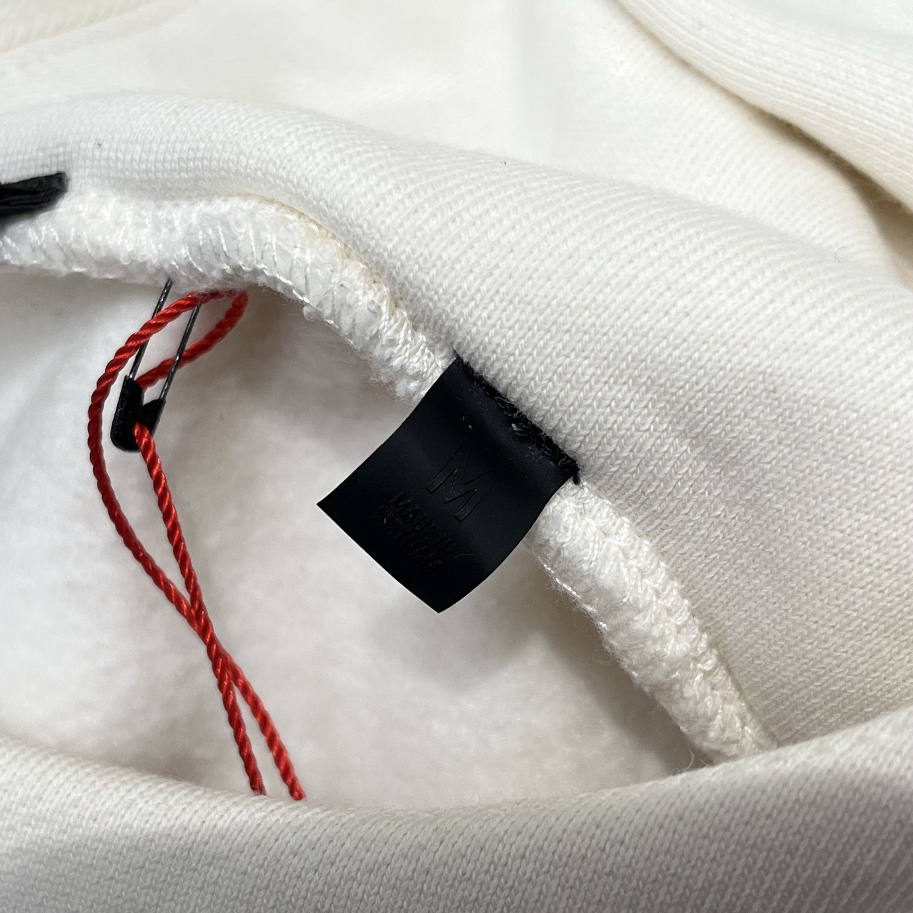 Essentials Fear of God Essentials Classic Fit Hoodie Cloud White Size US M / EU 48-50 / 2 - 5 Thumbnail