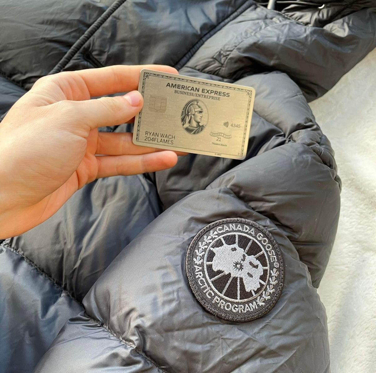 Canada Goose Canada Goose Black Vernon Parka Size US M / EU 48-50 / 2 - 2 Thumbnail