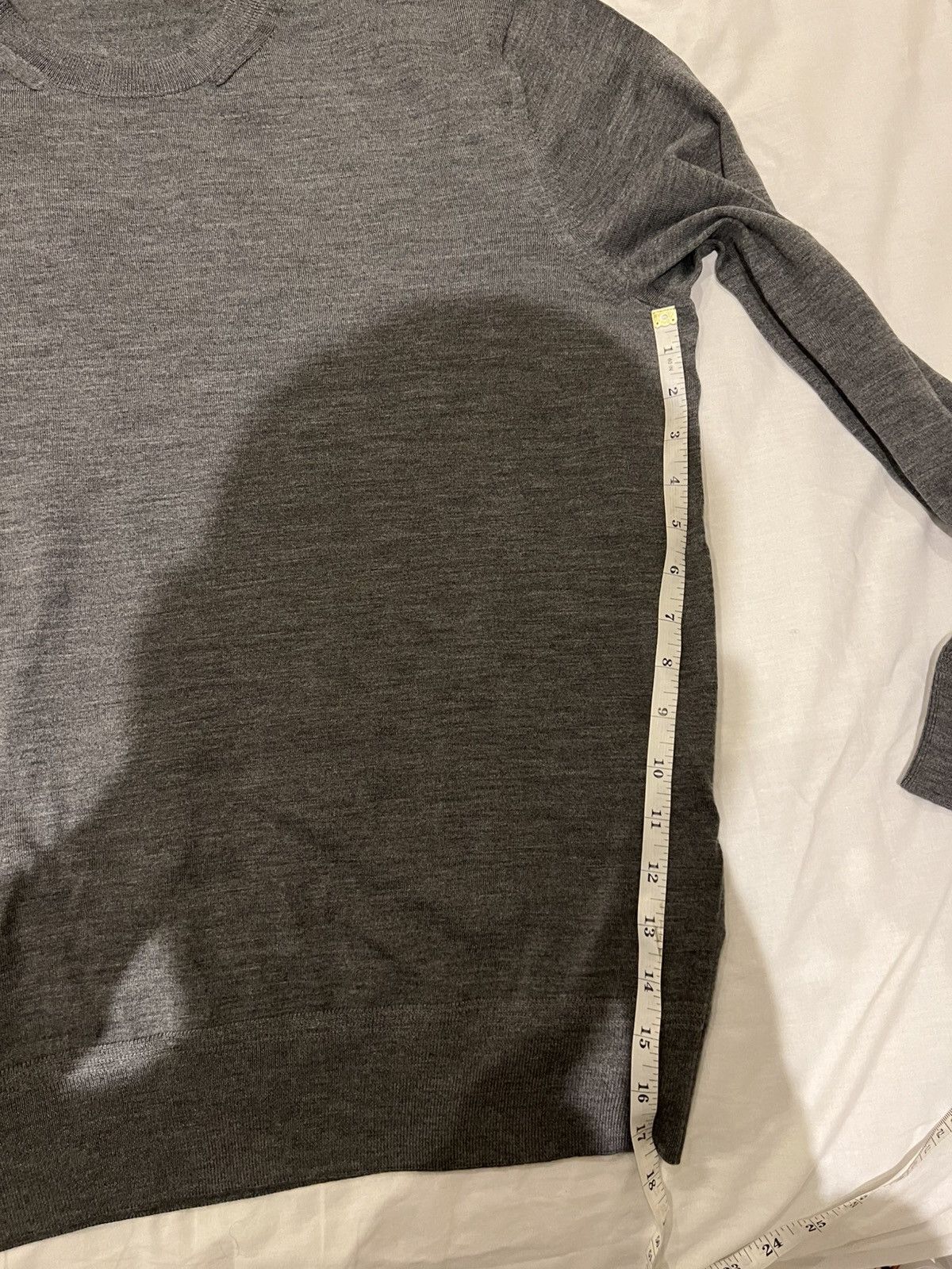 TOM FORD FINE GAUGE MERINO CREWNECK COLOUR CHARCOAL GREY 52