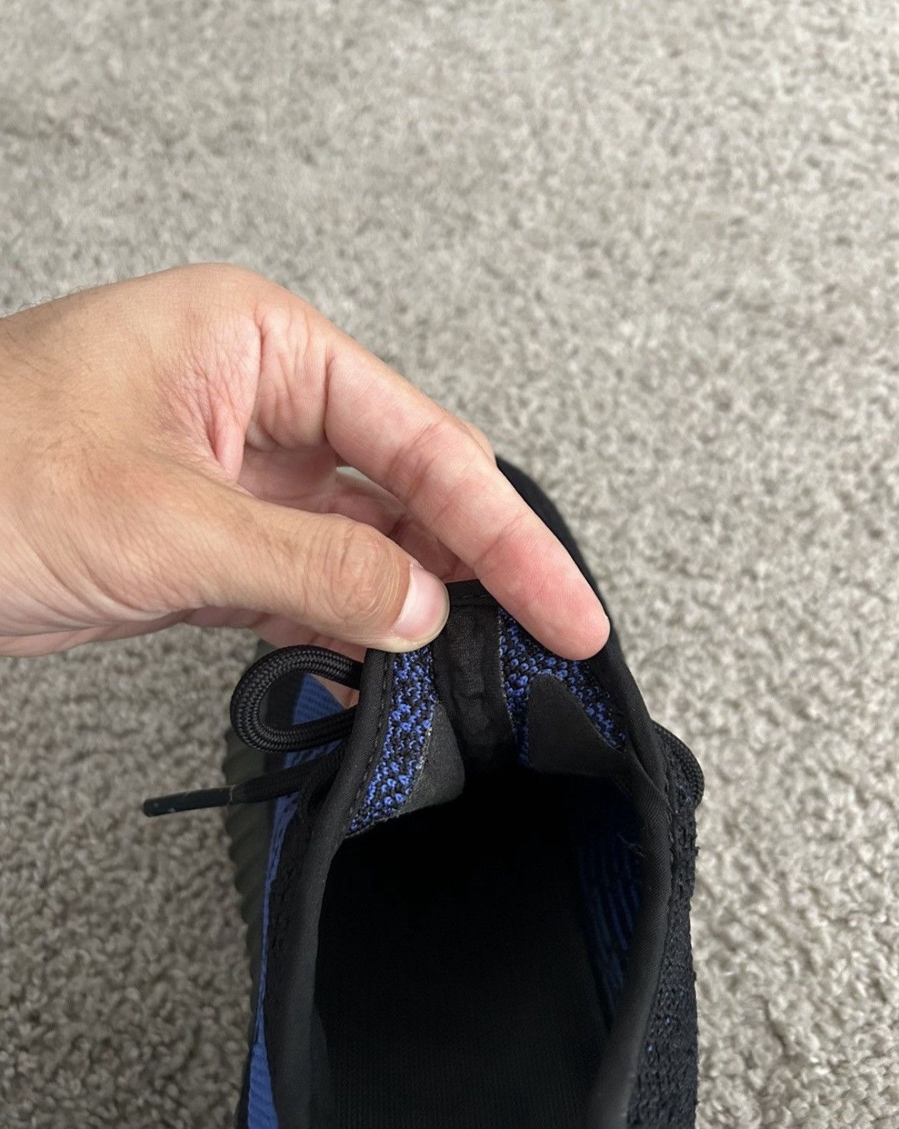 Yeezy Boost 350 V2 Dazzling Blue Size 6