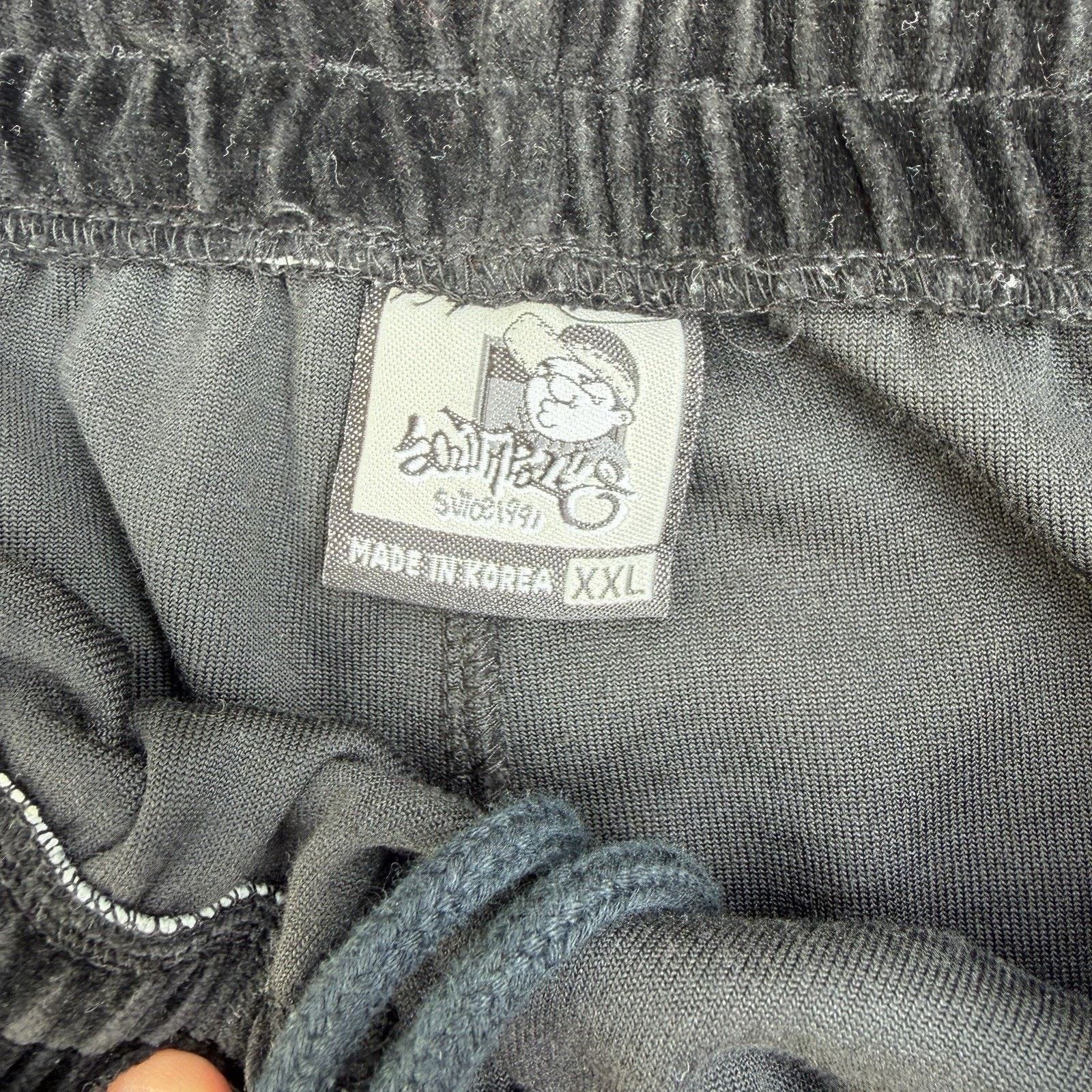 Southpole × Vintage Vintage Y2K Southpole Fat Albert Black Velour Trackpants Size US 34 / EU 50 - 7 Thumbnail