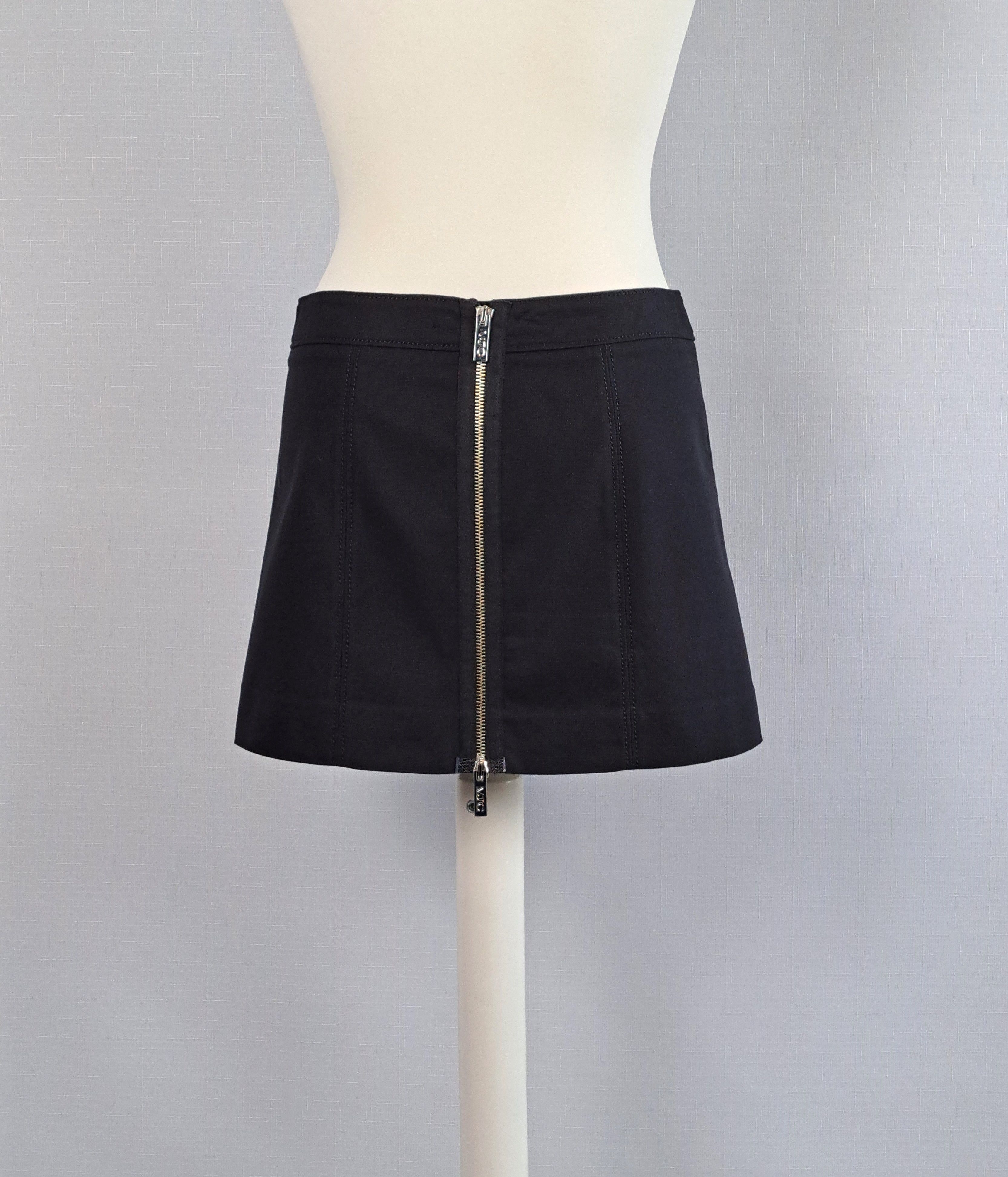 Versace Jeans Couture Versace Jeans Couture black mini skirt. Size 40IT Size 27" / US 4 / IT 40 - 9 Thumbnail