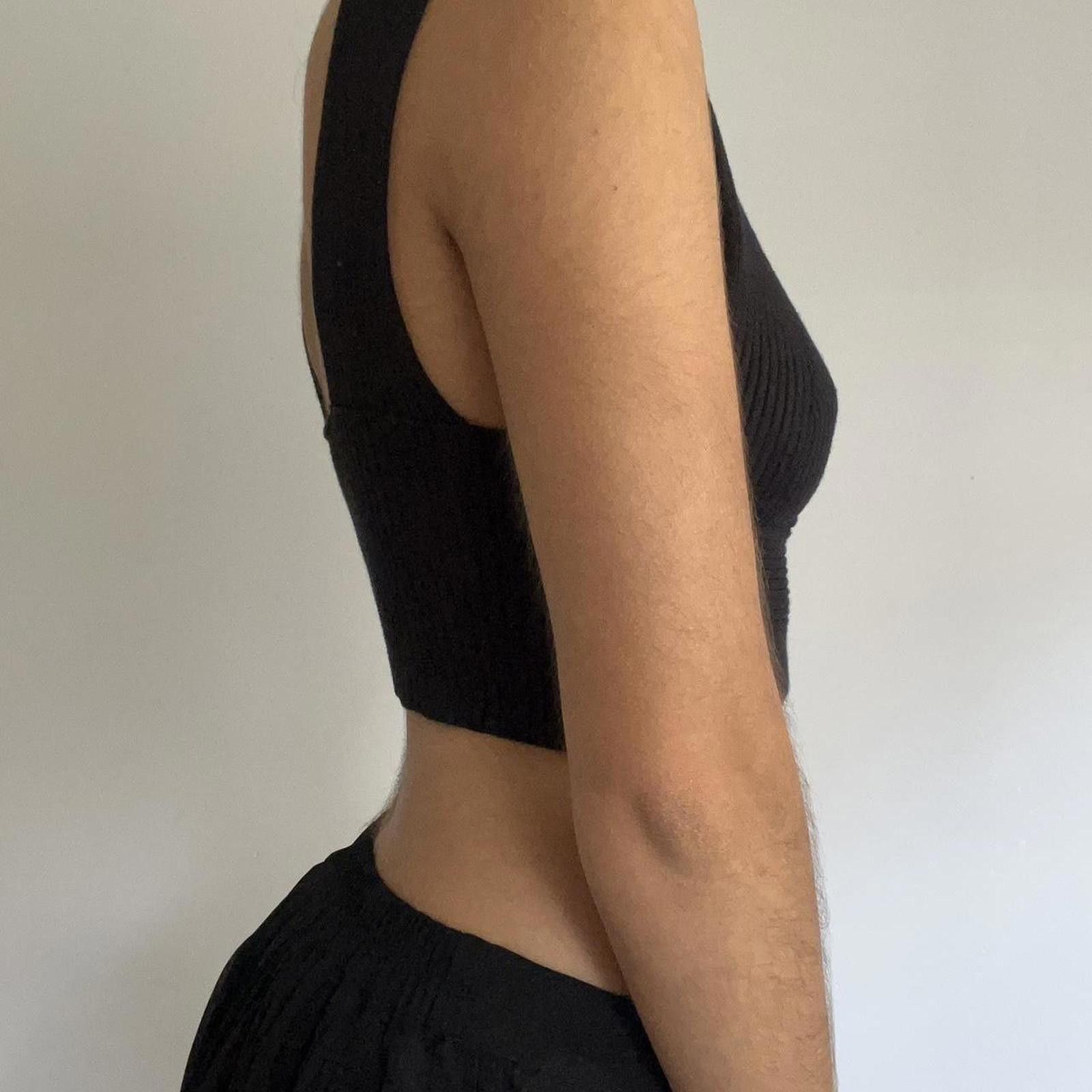Other Black ribbed knit tank top with a V-neckline and stretchy Size M / US 6-8 / IT 42-44 - 4 Thumbnail